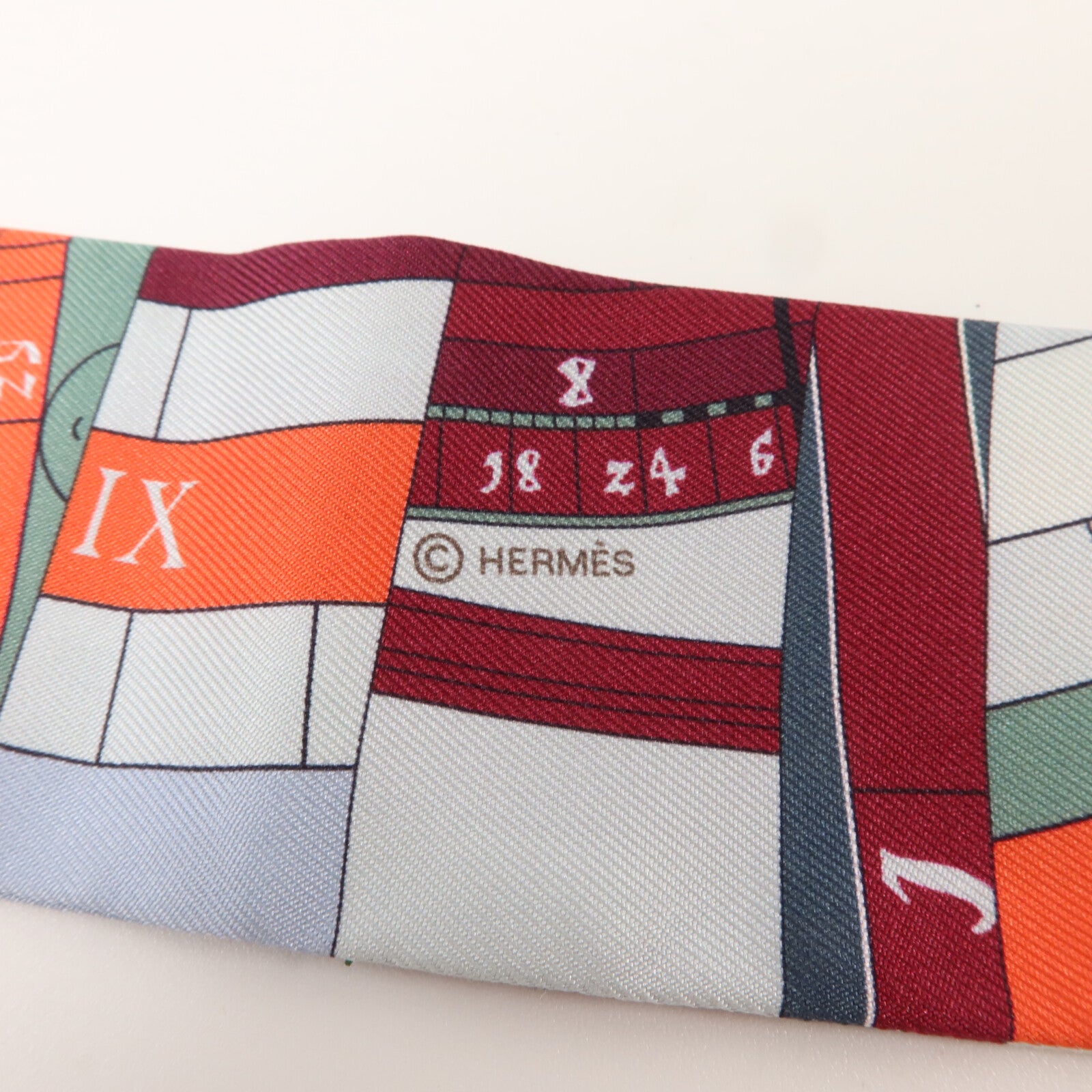 HERMES 絲質Twilly絲巾