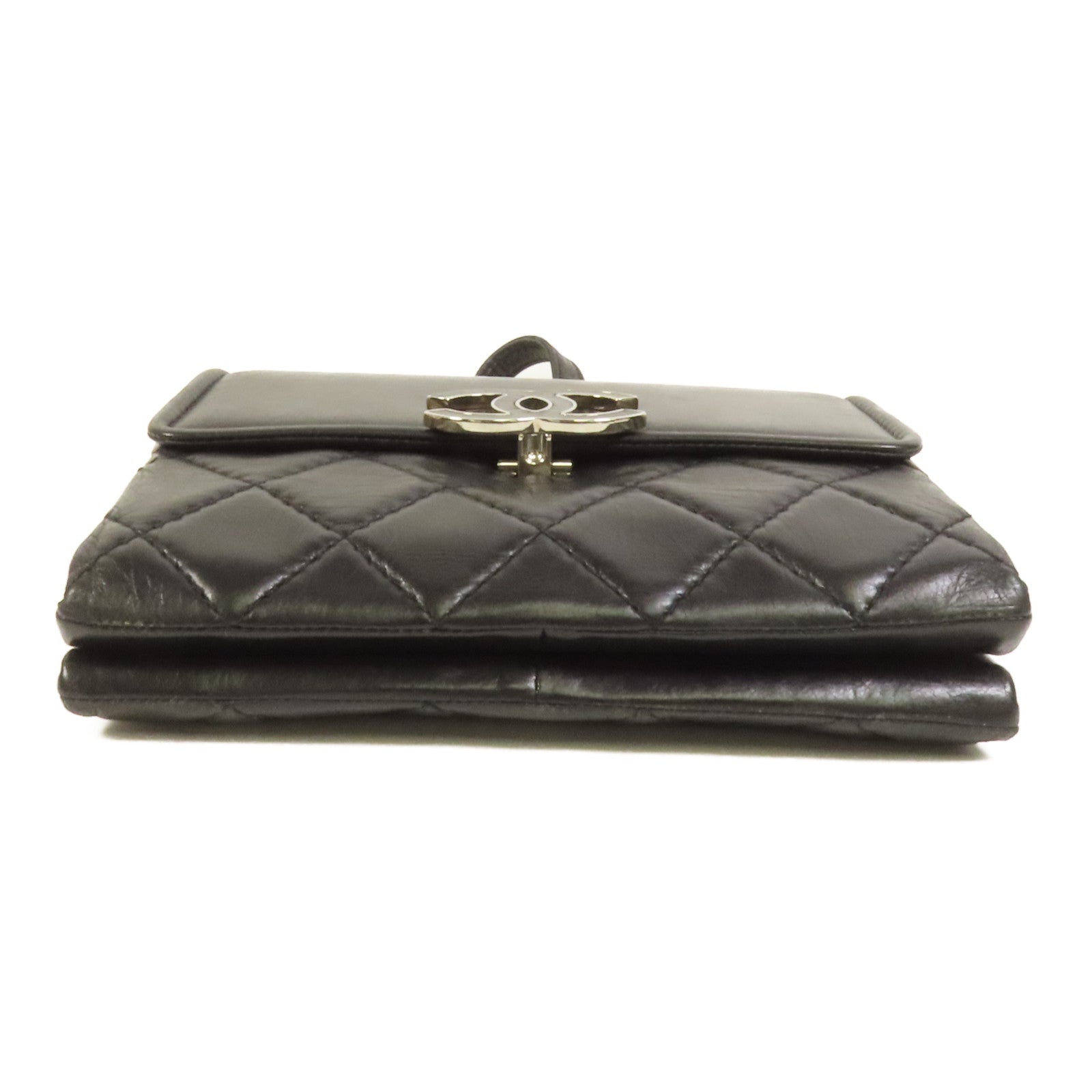 CHANEL 牛皮皮革Chain Shoulder銀扣肩背袋