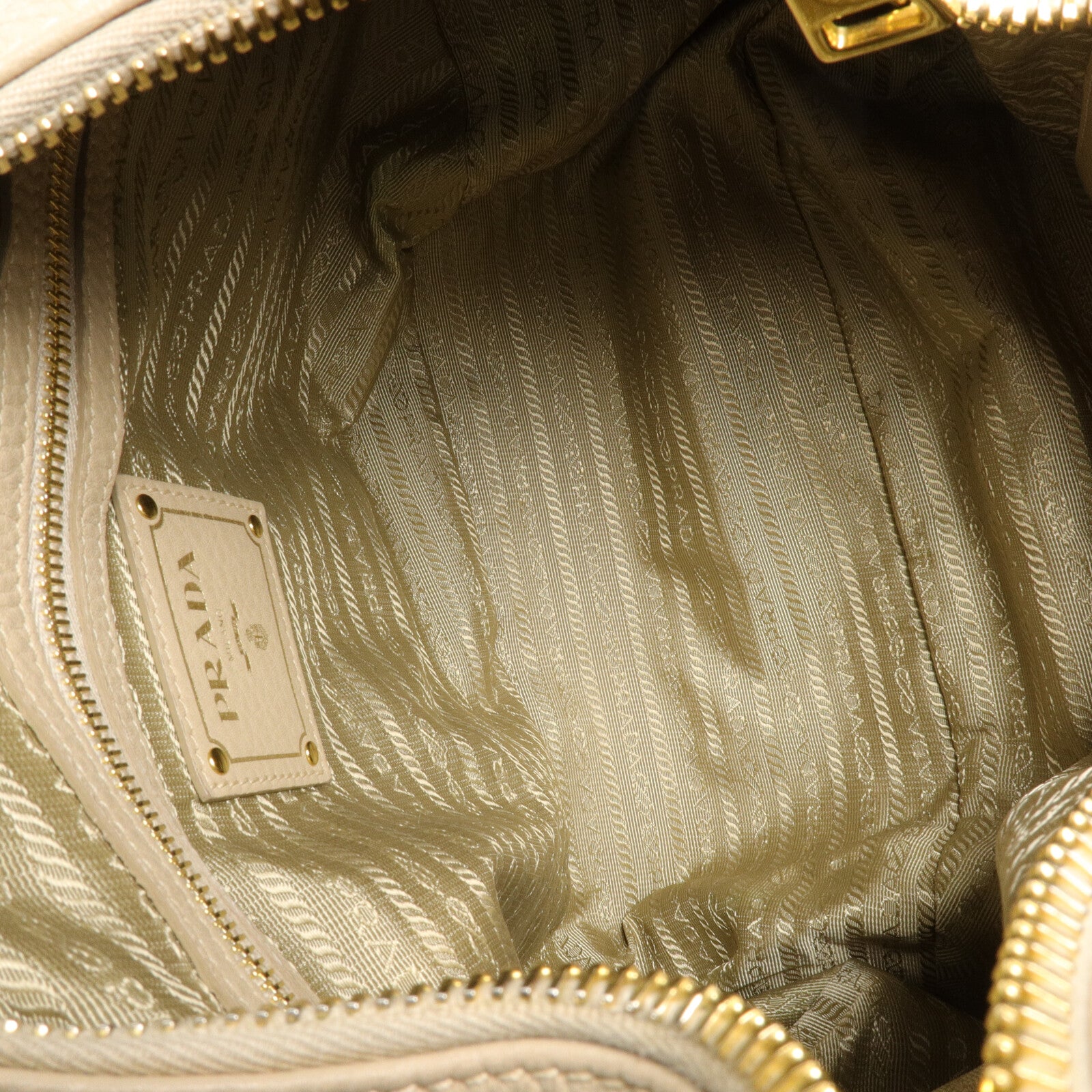 PRADA 牛皮皮革Vitello Daino Hobo Bag肩背袋