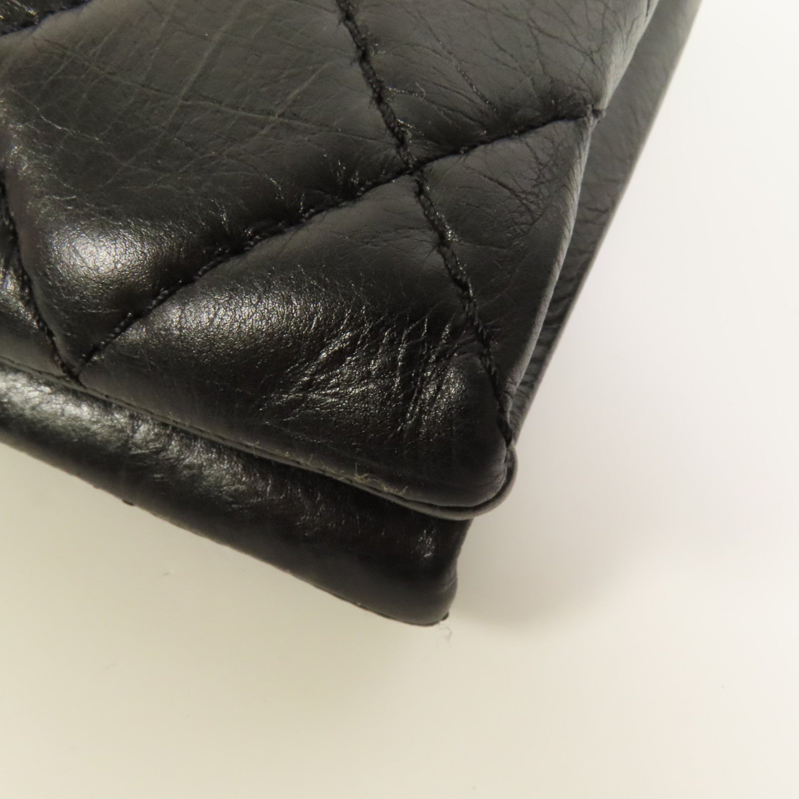 CHANEL 牛皮皮革Chain Shoulder銀扣肩背袋