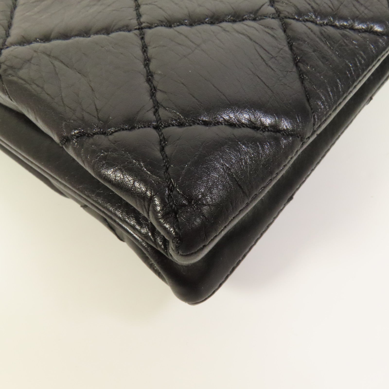 CHANEL 牛皮皮革Chain Shoulder銀扣肩背袋