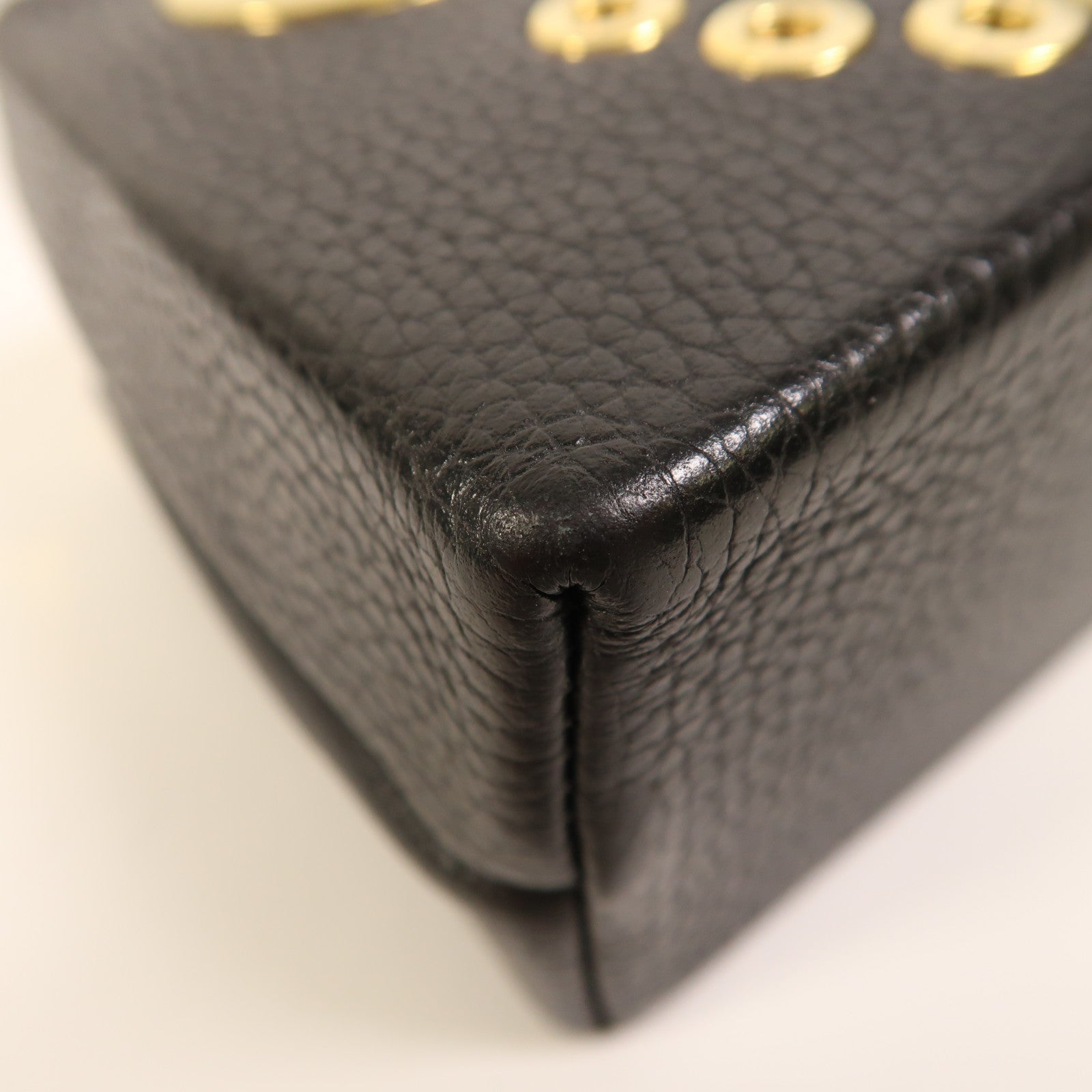 MOSCHINO 牛皮皮革Chain Shoulder金扣鏈帶肩背袋