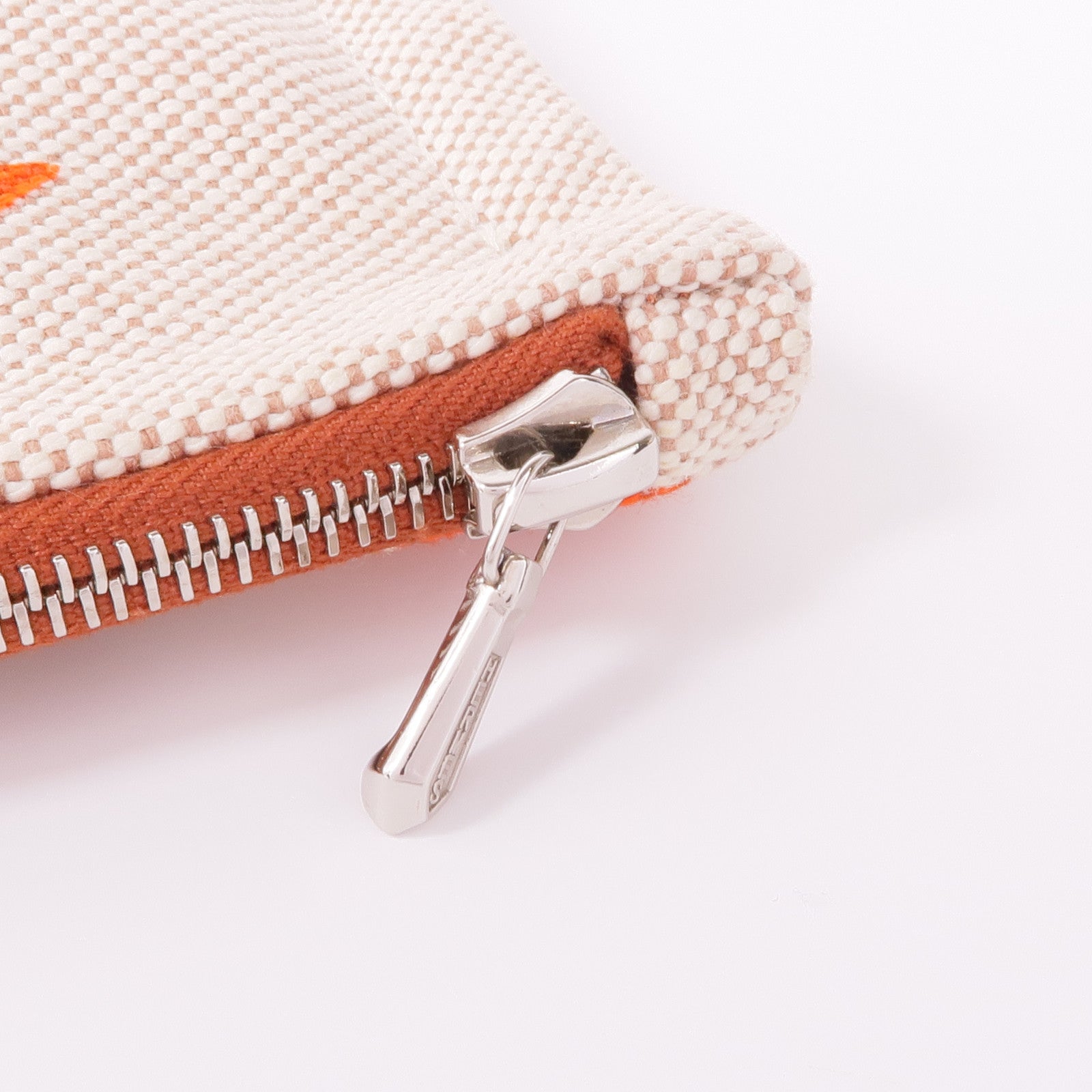 HERMES 帆布Le Bel Oasis Case銀扣手拿包