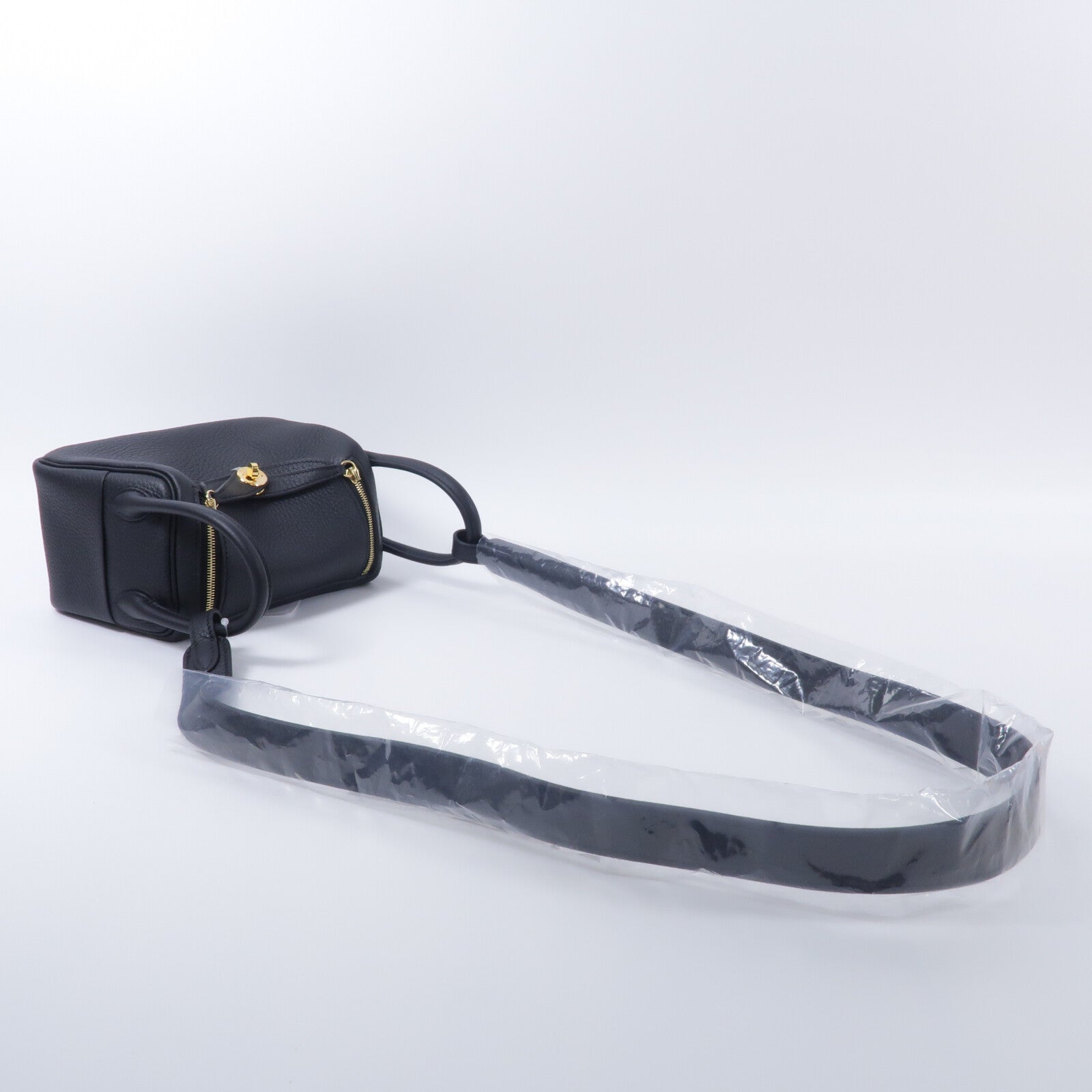 HERMES Clemence皮革Mini Lindy手挽肩背兩用袋Noir