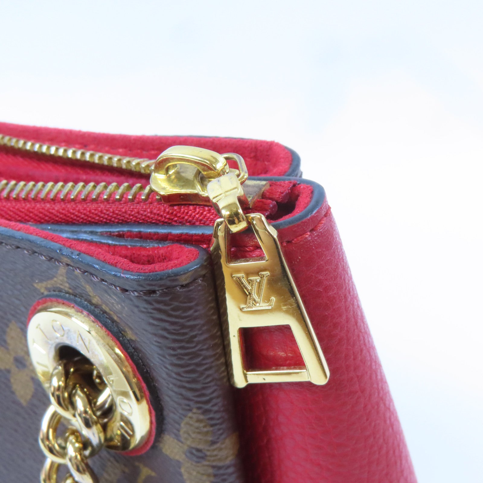 LOUIS VUITTON 【清倉大減價】Monogram Surene BB金扣肩背袋啡色/紅色