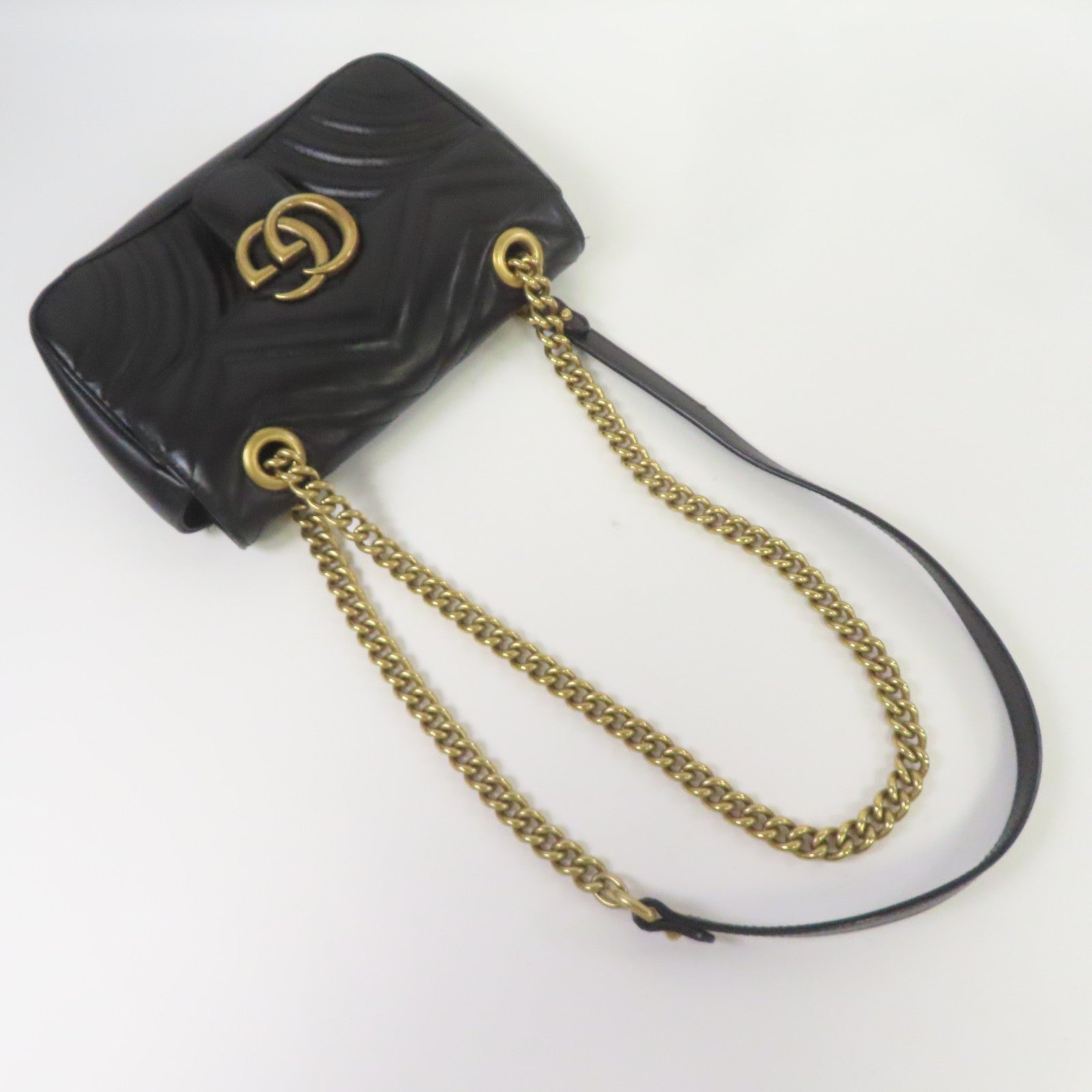 GUCCI 牛皮皮革GG Marmont金扣鏈帶肩背袋黑色