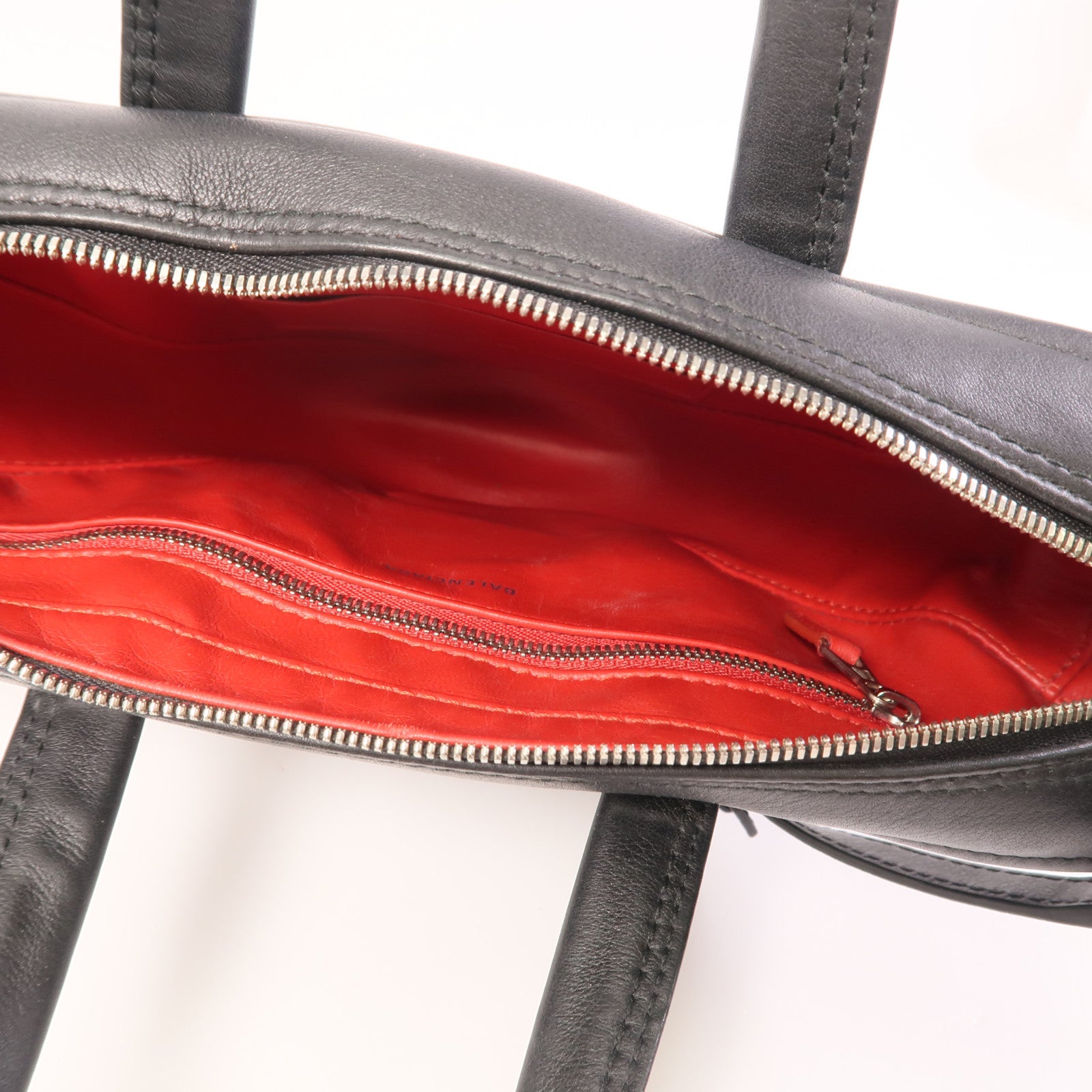 BALENCIAGA 牛皮皮革Triangle Duffle XS銀扣手挽肩背兩用袋