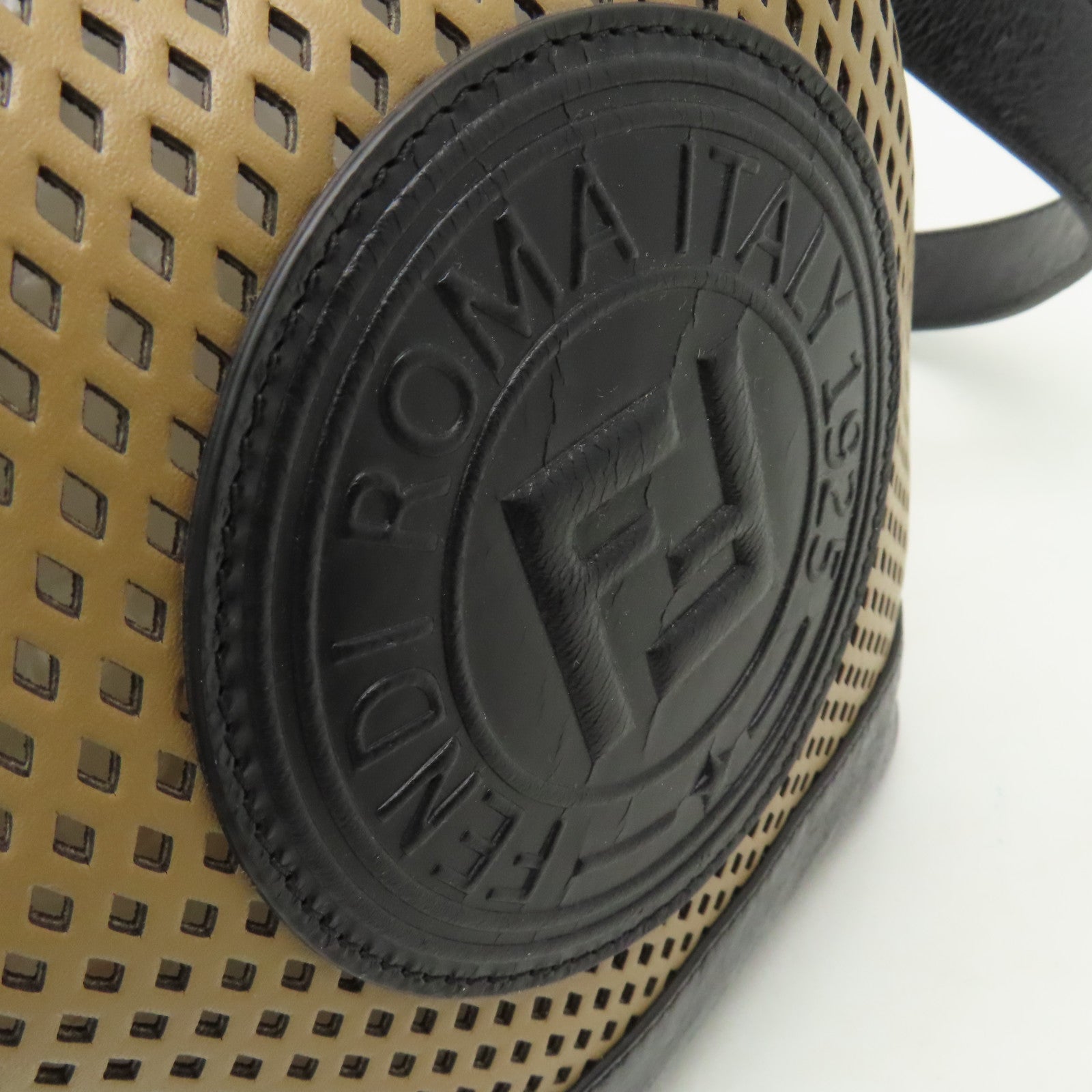 FENDI 牛皮皮革Mon Tresor金扣手挽肩背兩用袋棕色