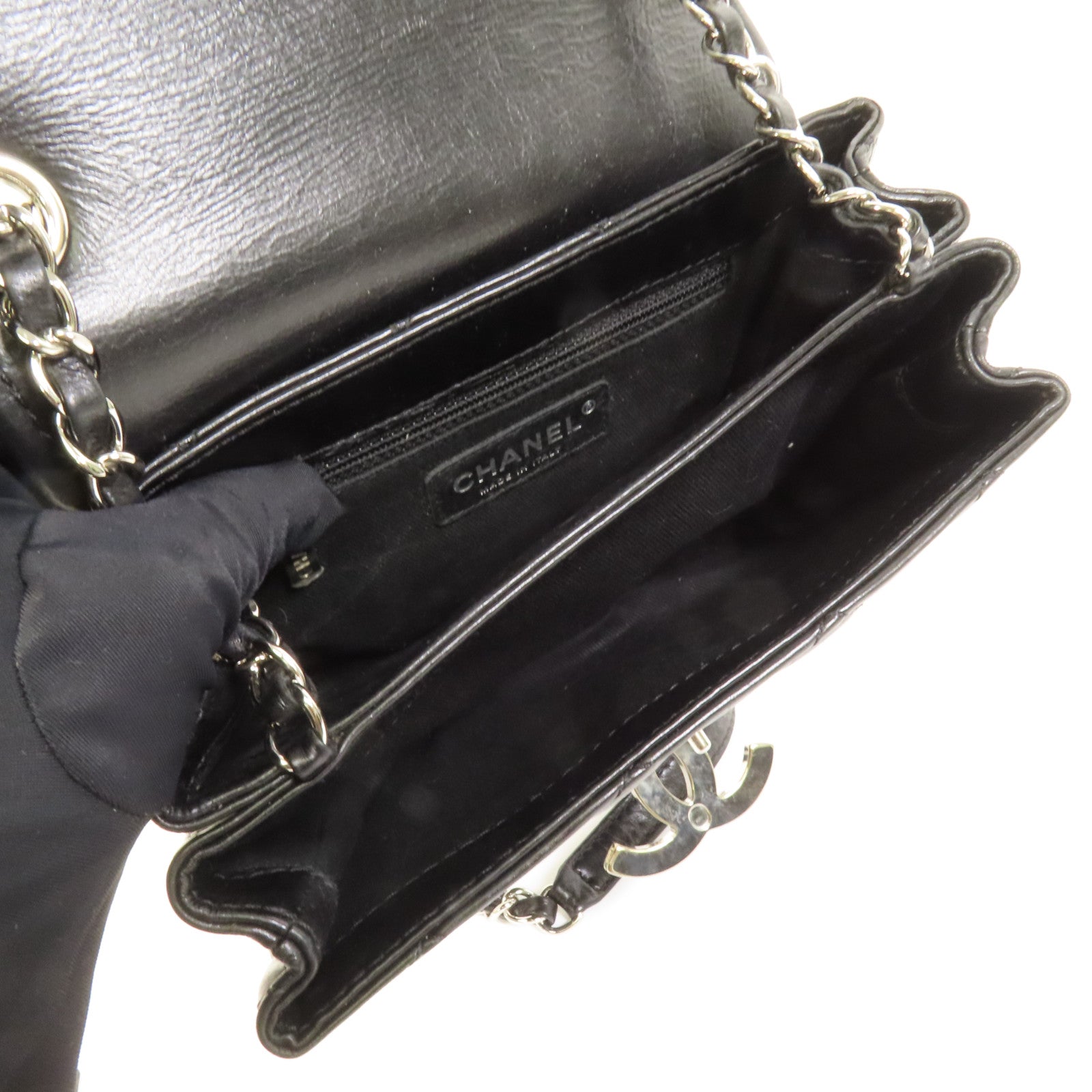 CHANEL 牛皮皮革Chain Shoulder銀扣肩背袋