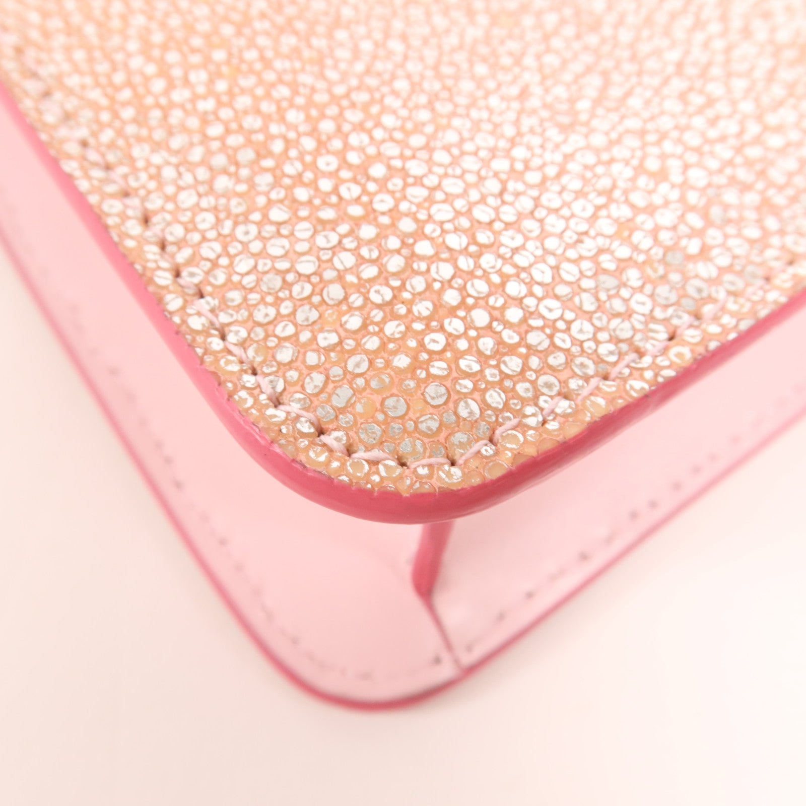 BVLGARI 魔鬼魚皮革Serpenti Forever銀扣鏈帶肩背袋