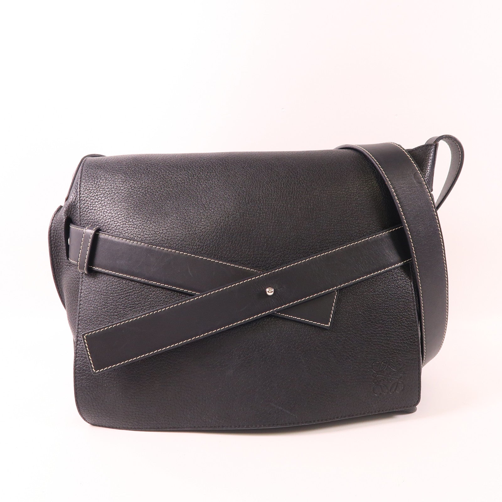 LOEWE SHW Shoulder Bag Calfskin Leather Black