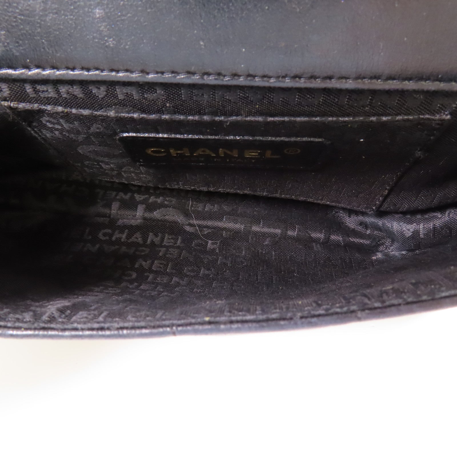 CHANEL 牛皮皮革Chain Shoulder金扣鏈帶肩背袋