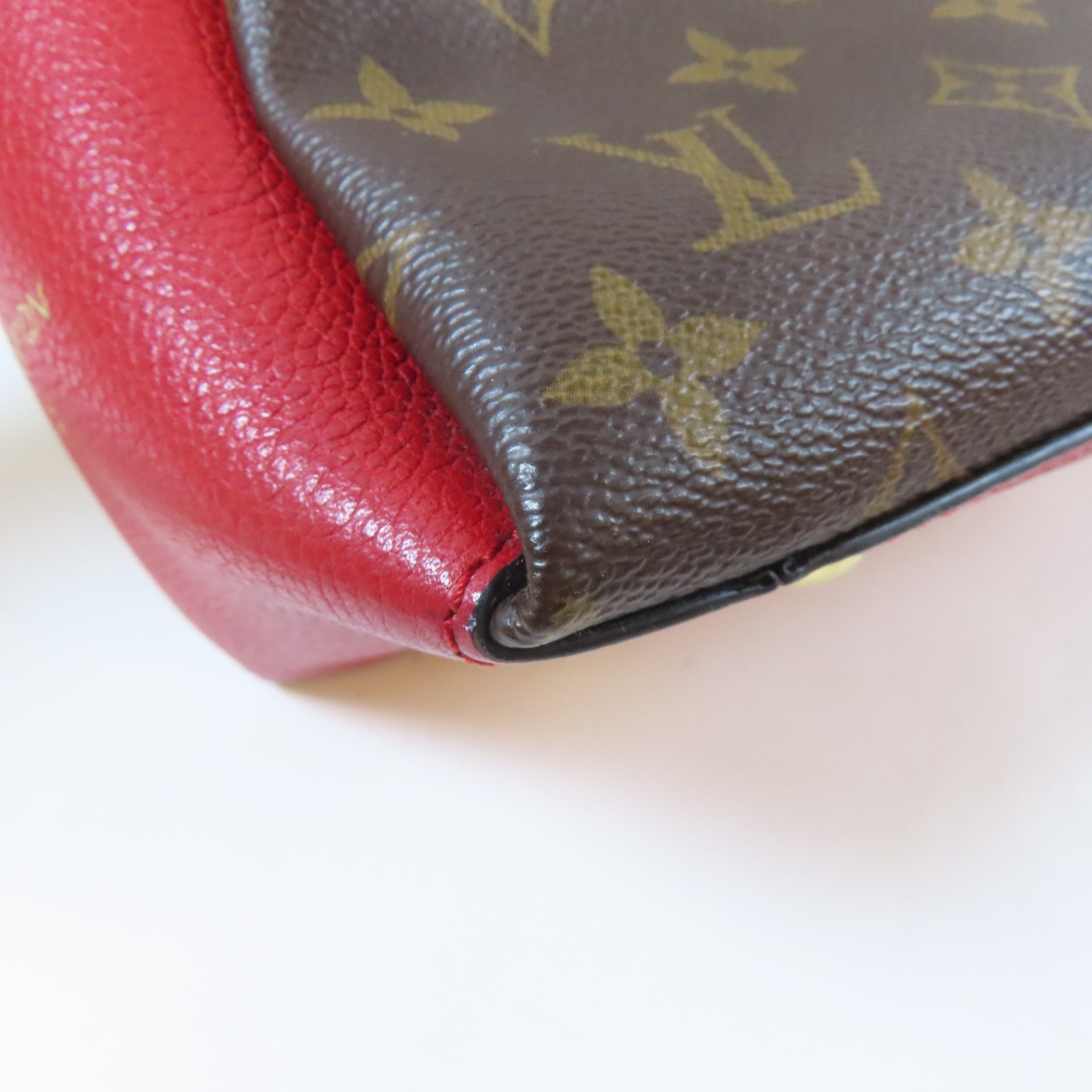 LOUIS VUITTON 【清倉大減價】Monogram Surene BB金扣肩背袋啡色/紅色