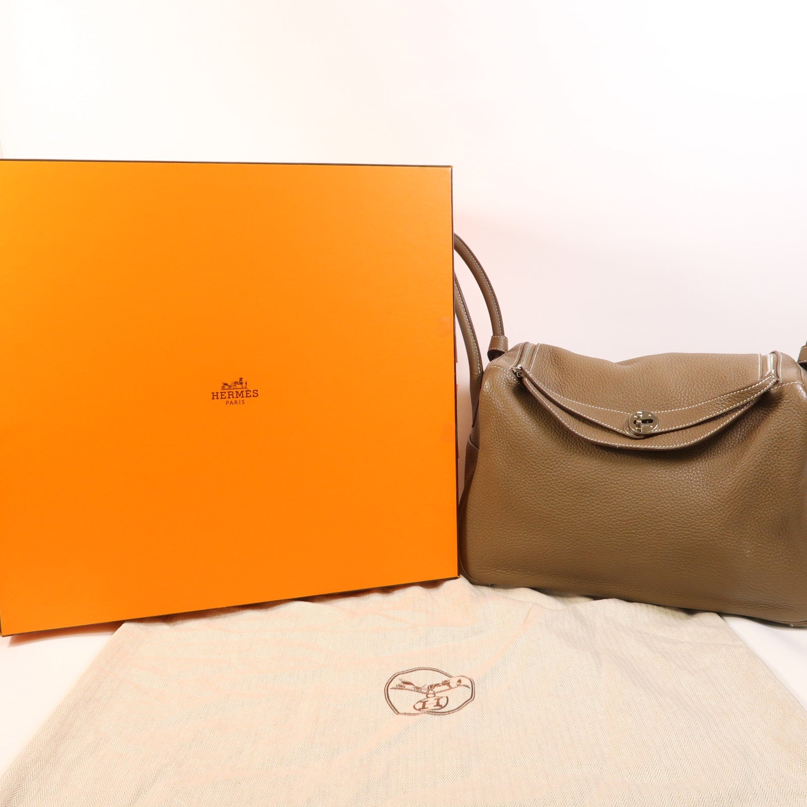 HERMES Clemence皮革Lindy 34銀扣手挽肩背兩用袋Etoupe