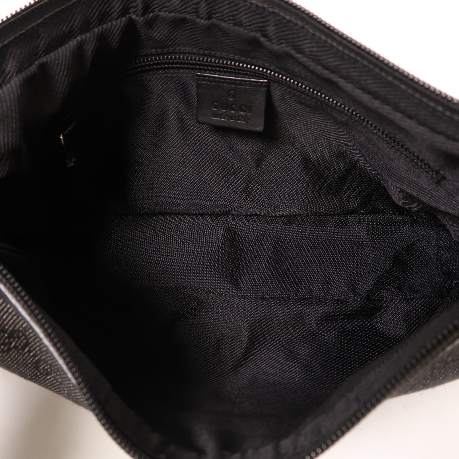 GUCCI 帆布Shoulder Bag銀扣肩背袋