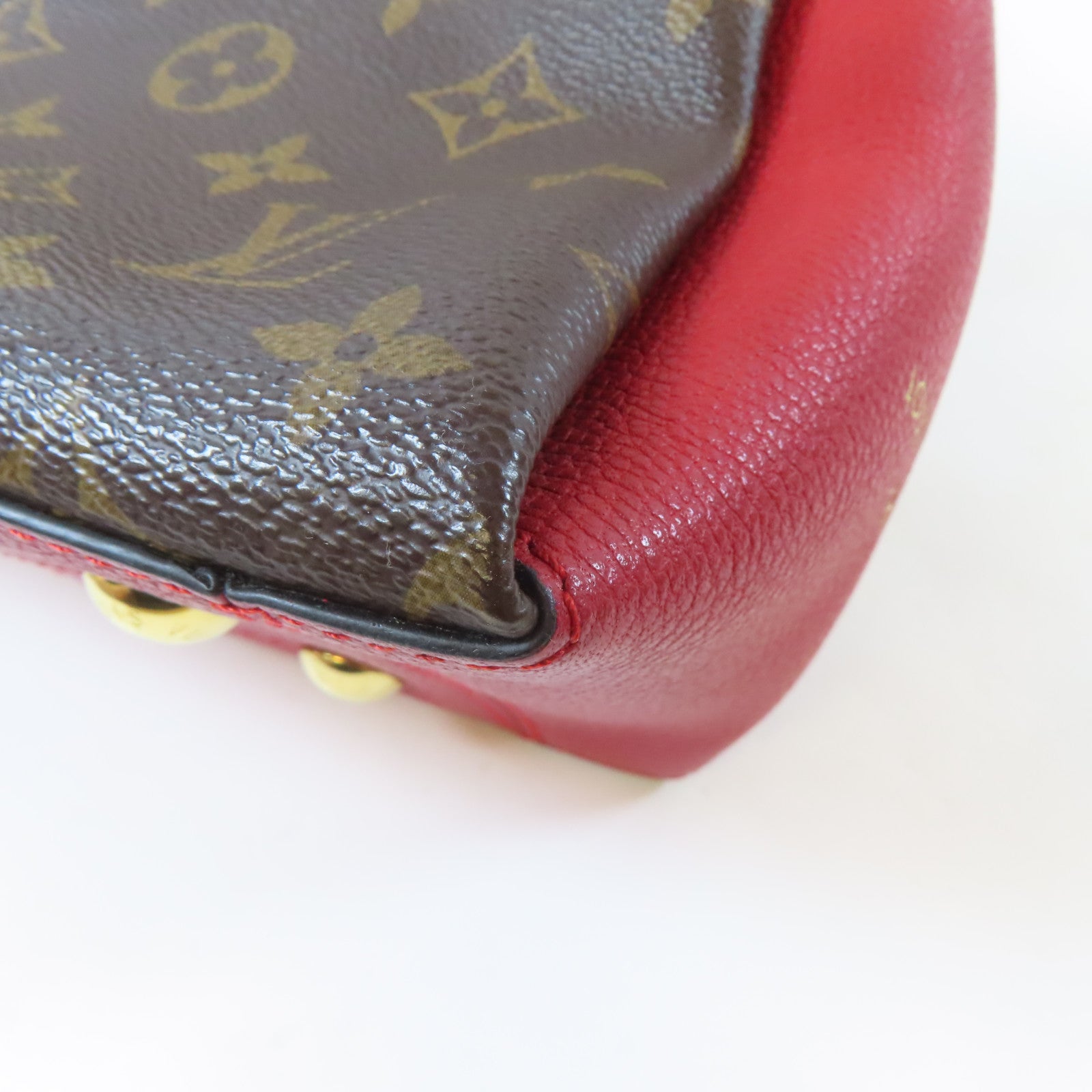 LOUIS VUITTON 【清倉大減價】Monogram Surene BB金扣肩背袋啡色/紅色