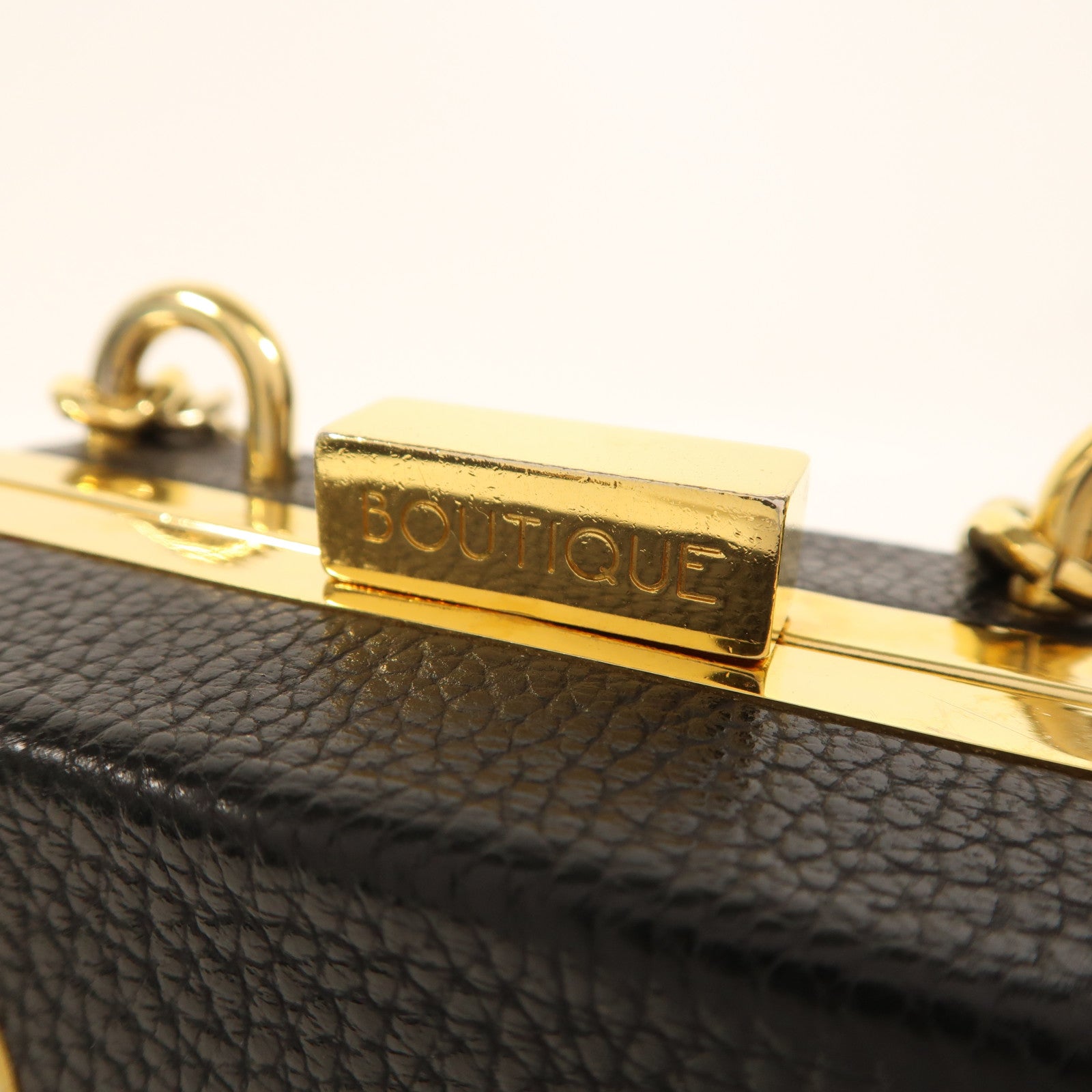 MOSCHINO 【激減優惠】牛皮皮革Chain Shoulder金扣鏈帶肩背袋