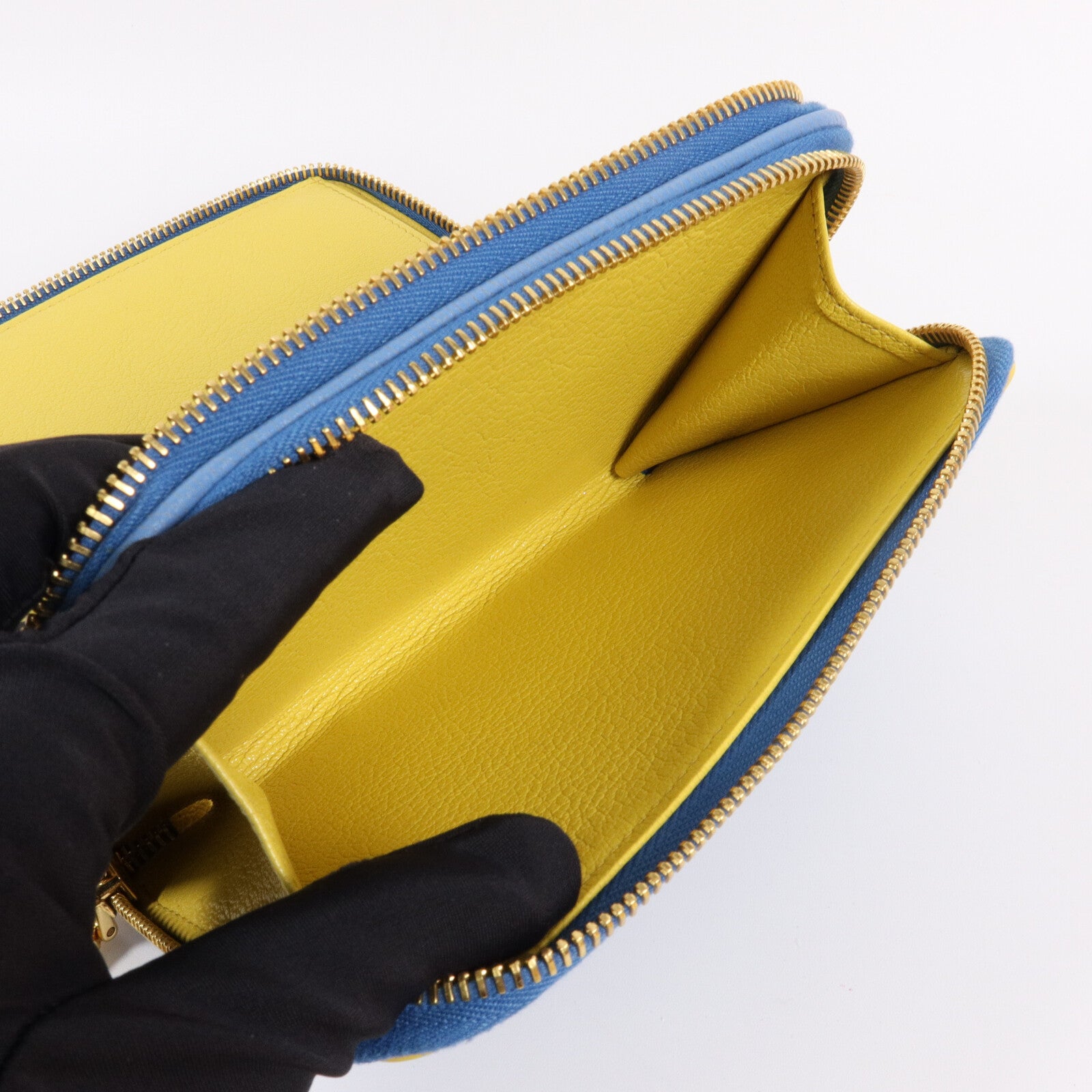 Miu Miu 牛皮皮革Zipper Long Wallet長錢包