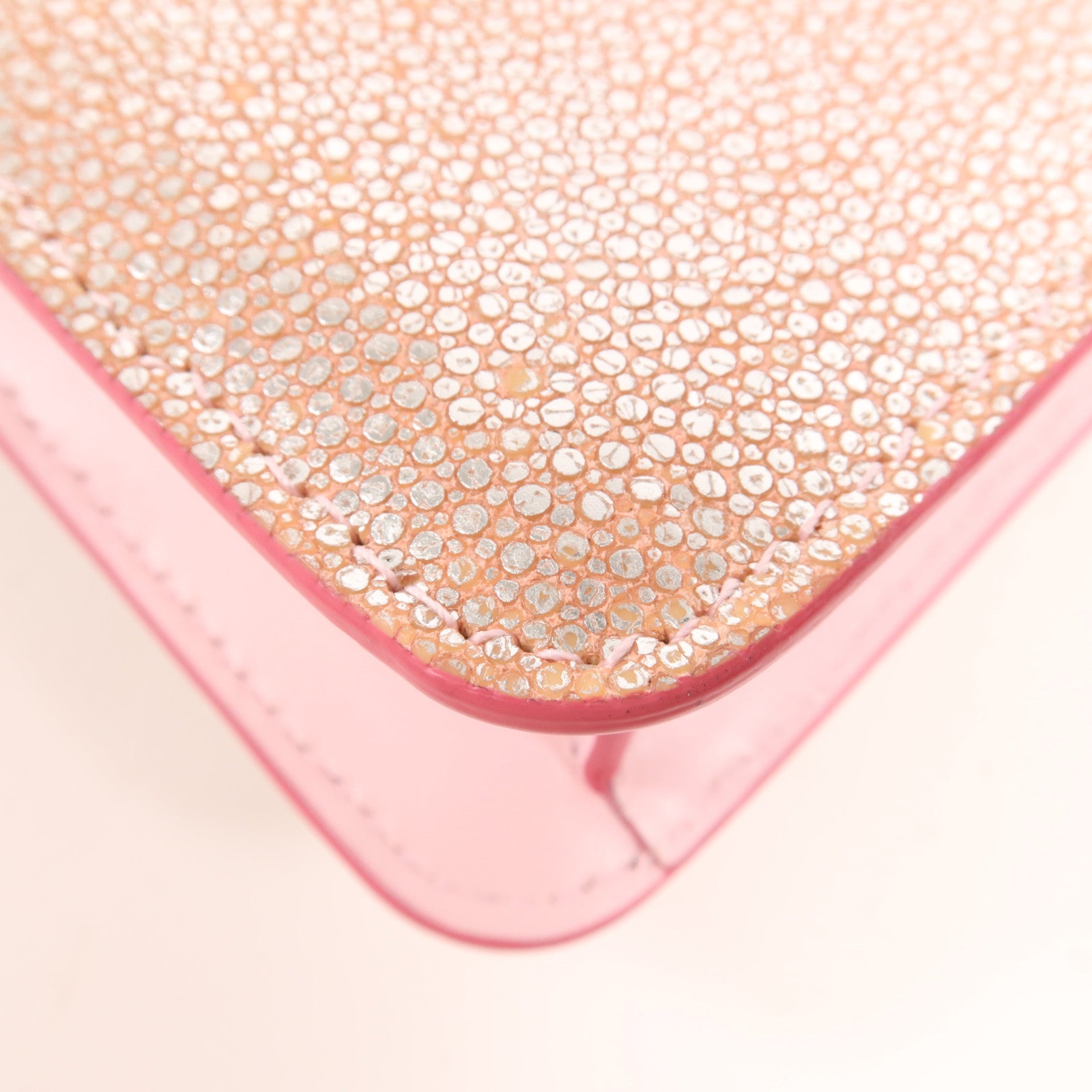 BVLGARI 魔鬼魚皮革Serpenti Forever銀扣鏈帶肩背袋