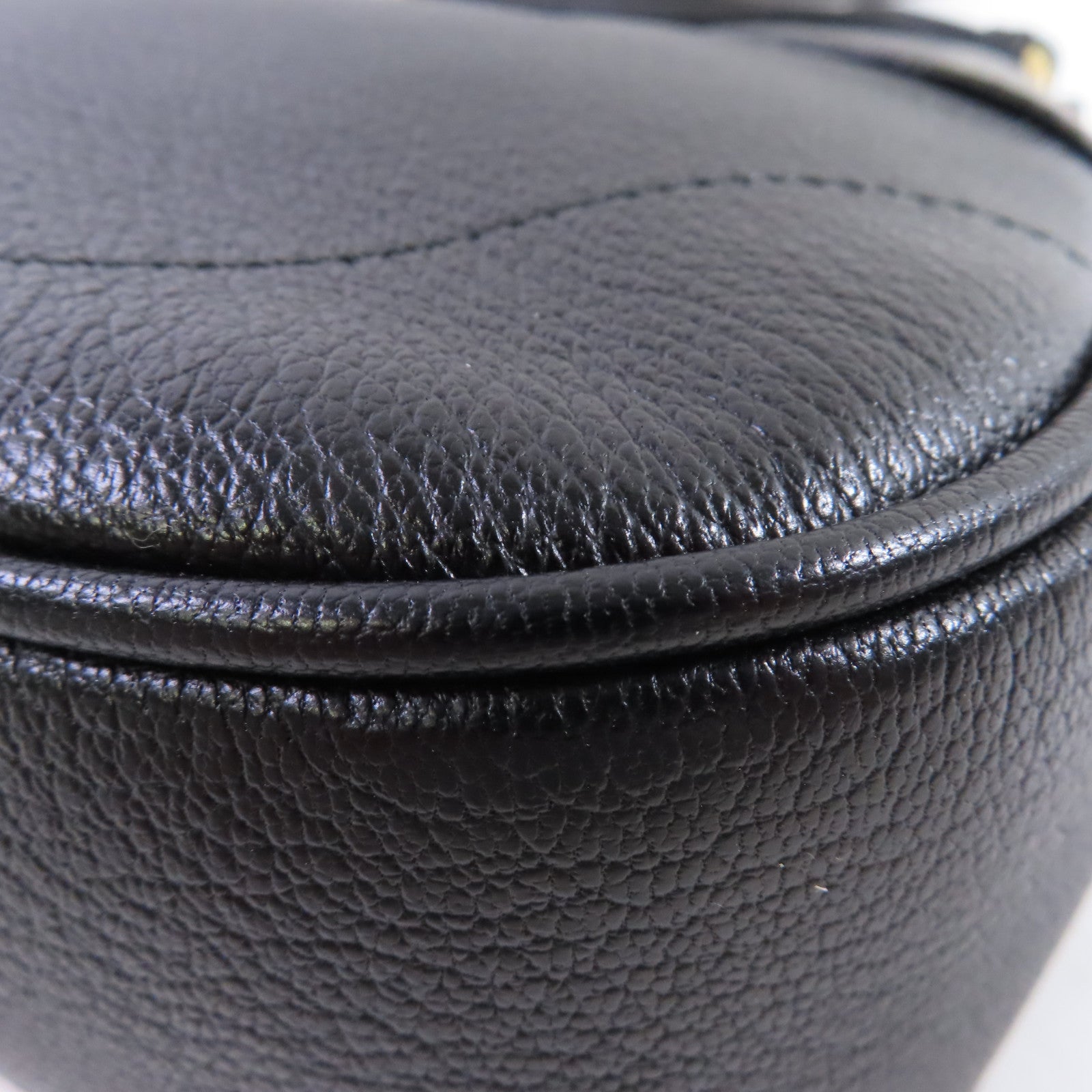 GUCCI 牛皮皮革Aphrodite Shoulder Bag金扣肩背袋黑色