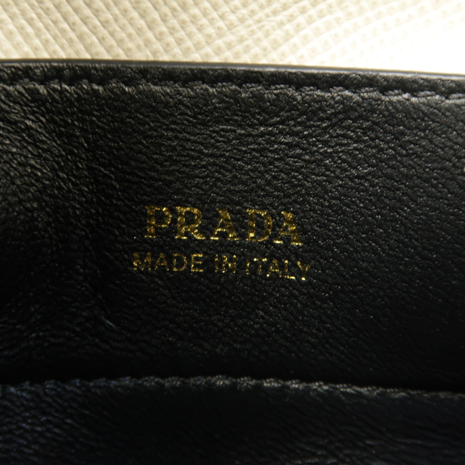 PRADA 牛皮皮革2 Way Tote Bag金扣手挽肩背兩用袋白色