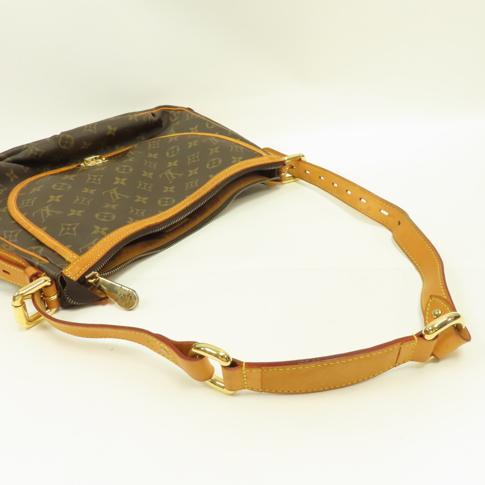 LOUIS VUITTON Monogram Tulum GM金扣肩背袋啡色