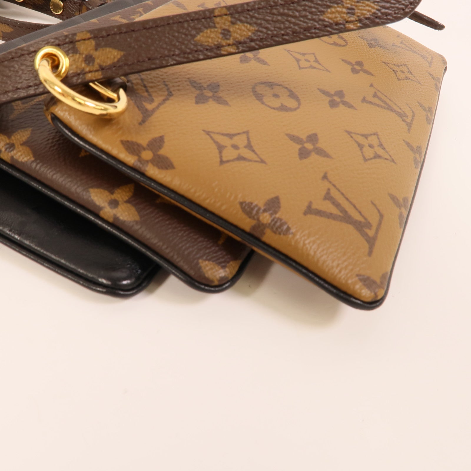 LOUIS VUITTON Mono-Reverse Pochette LV3肩背袋