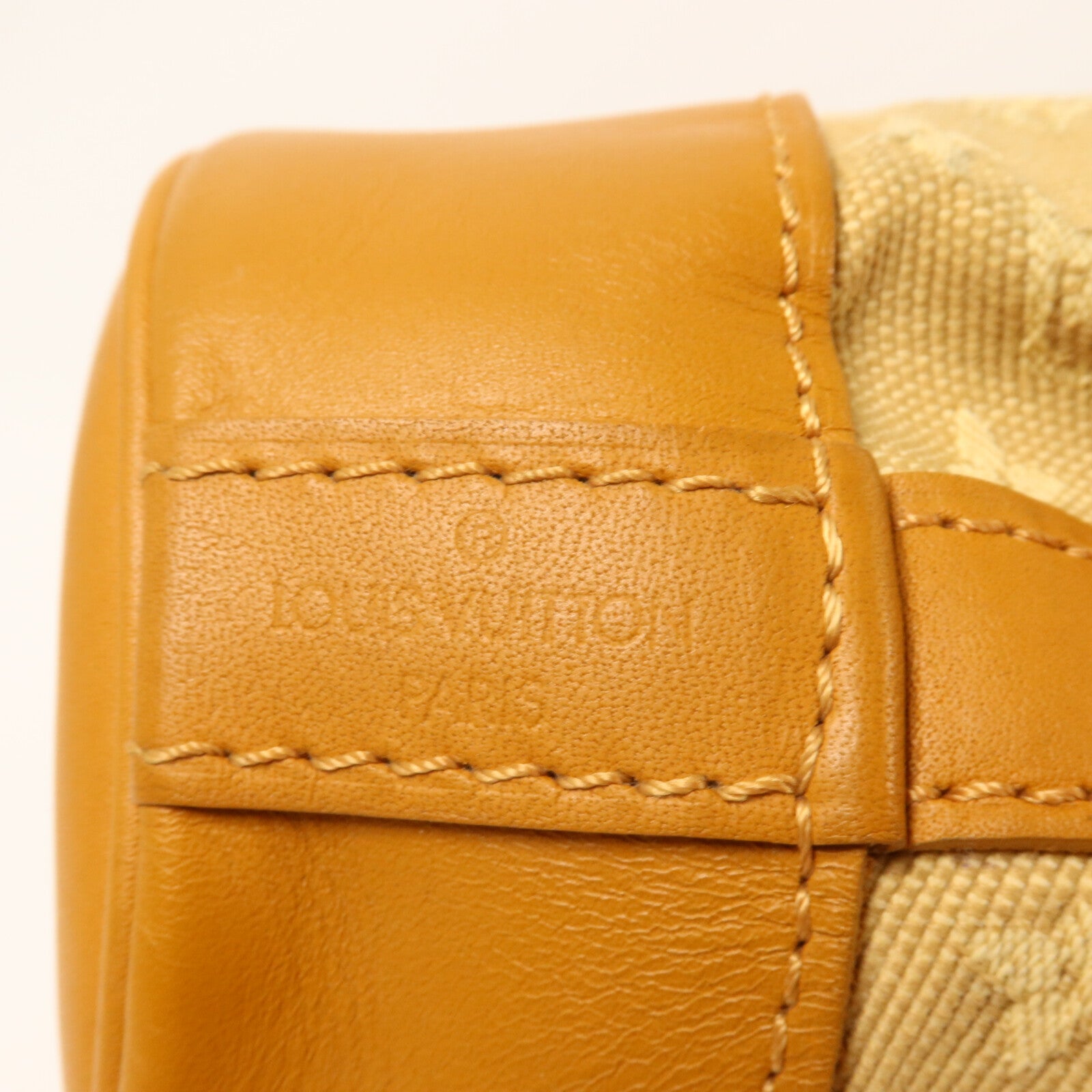 LOUIS VUITTON Monogram Mini Noelie肩背袋