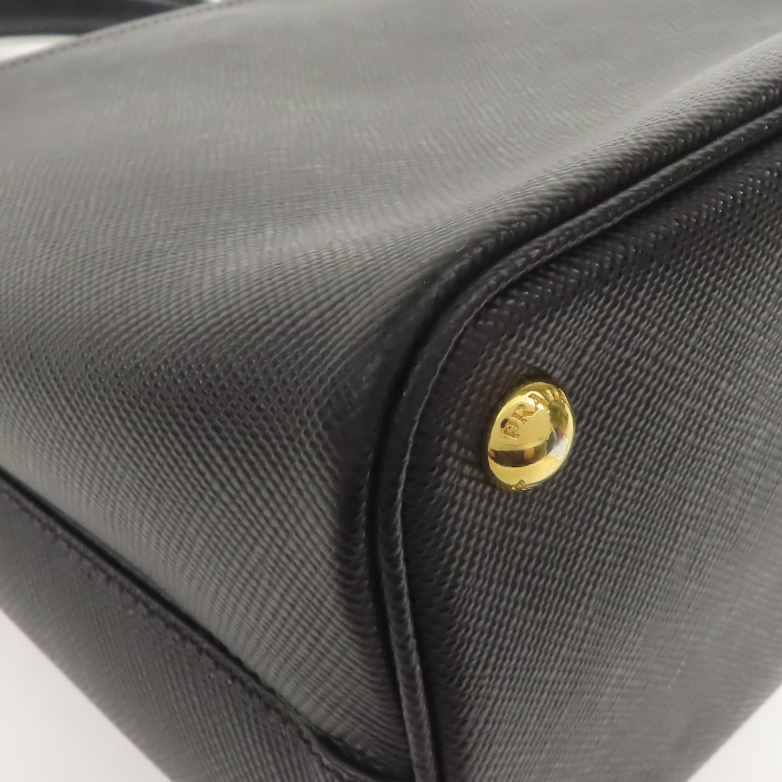 PRADA Saffiano皮革Panier金扣手挽肩背兩用袋