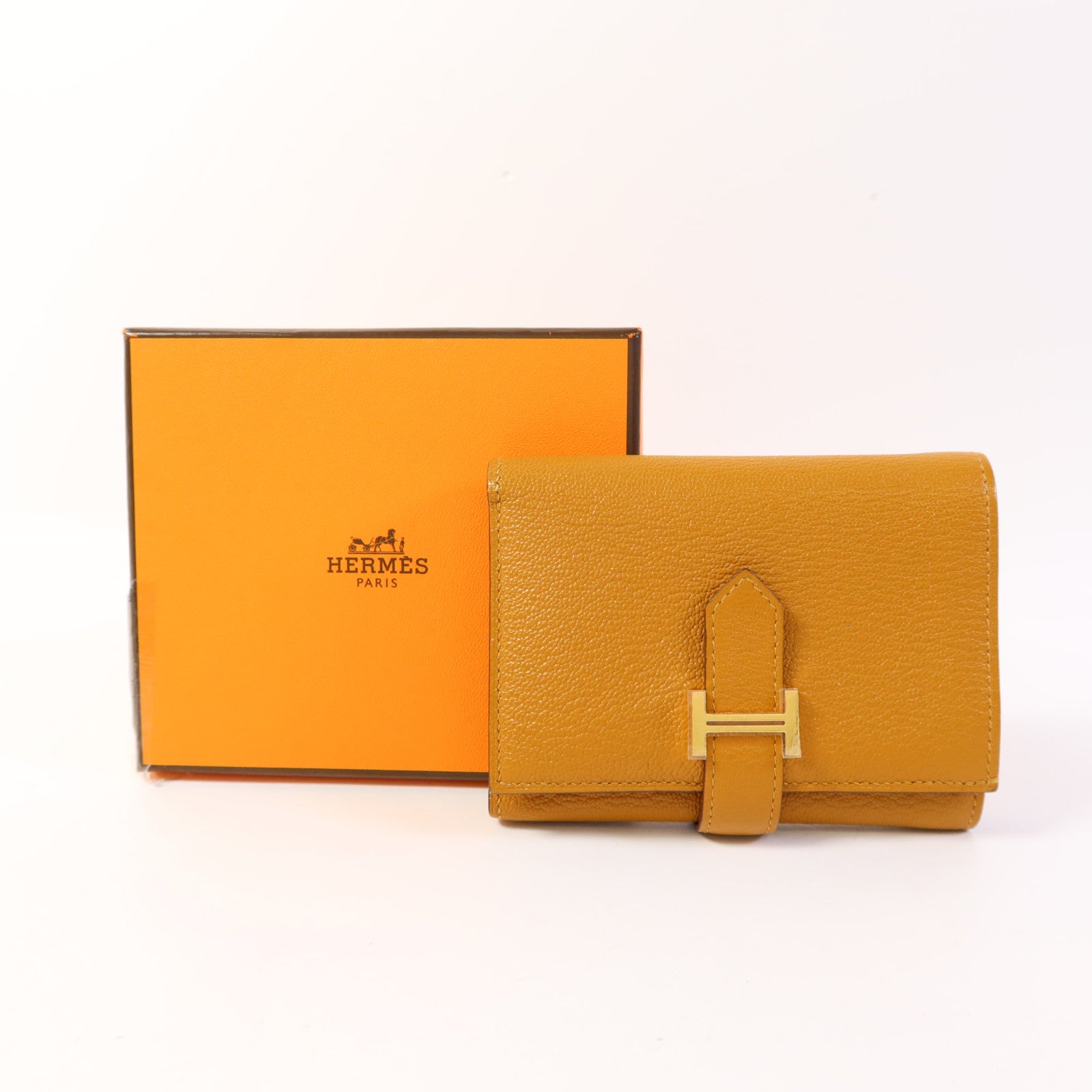 HERMES Chevre皮革Bearn Wallet金扣錢包Sesame