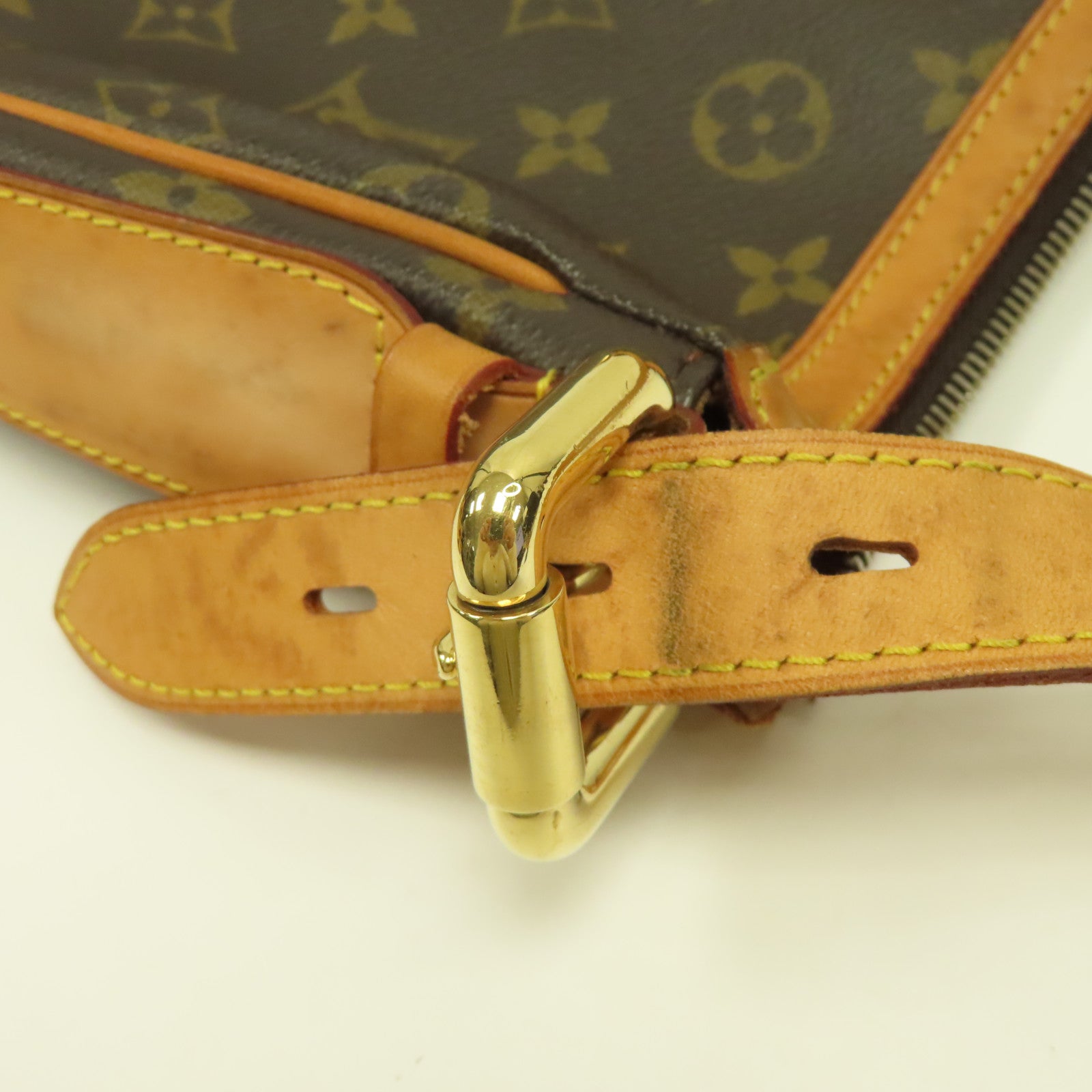 LOUIS VUITTON Monogram Tulum GM金扣肩背袋啡色