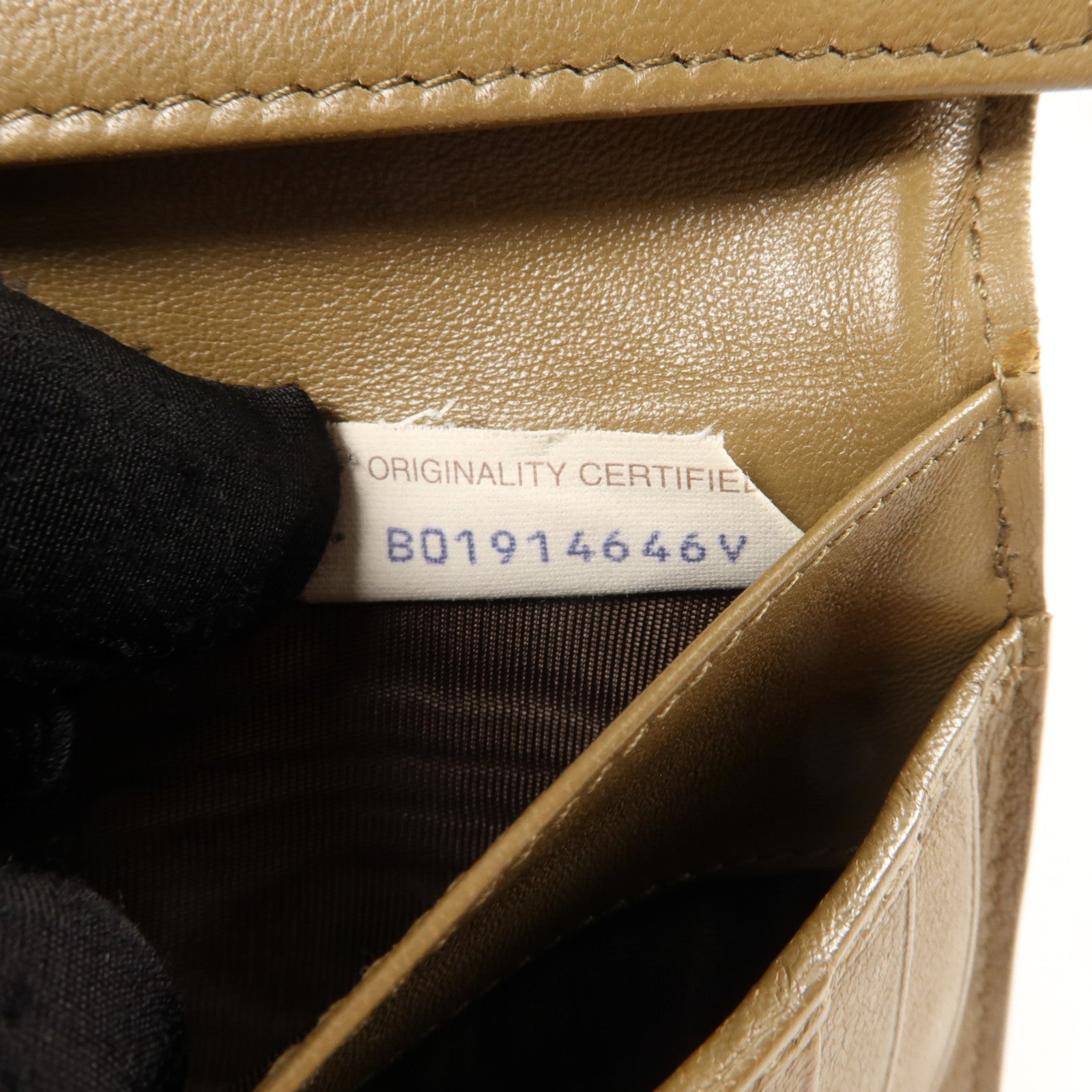 BOTTEGA VENETA 羊皮皮革Long Bifold Wallet長錢包
