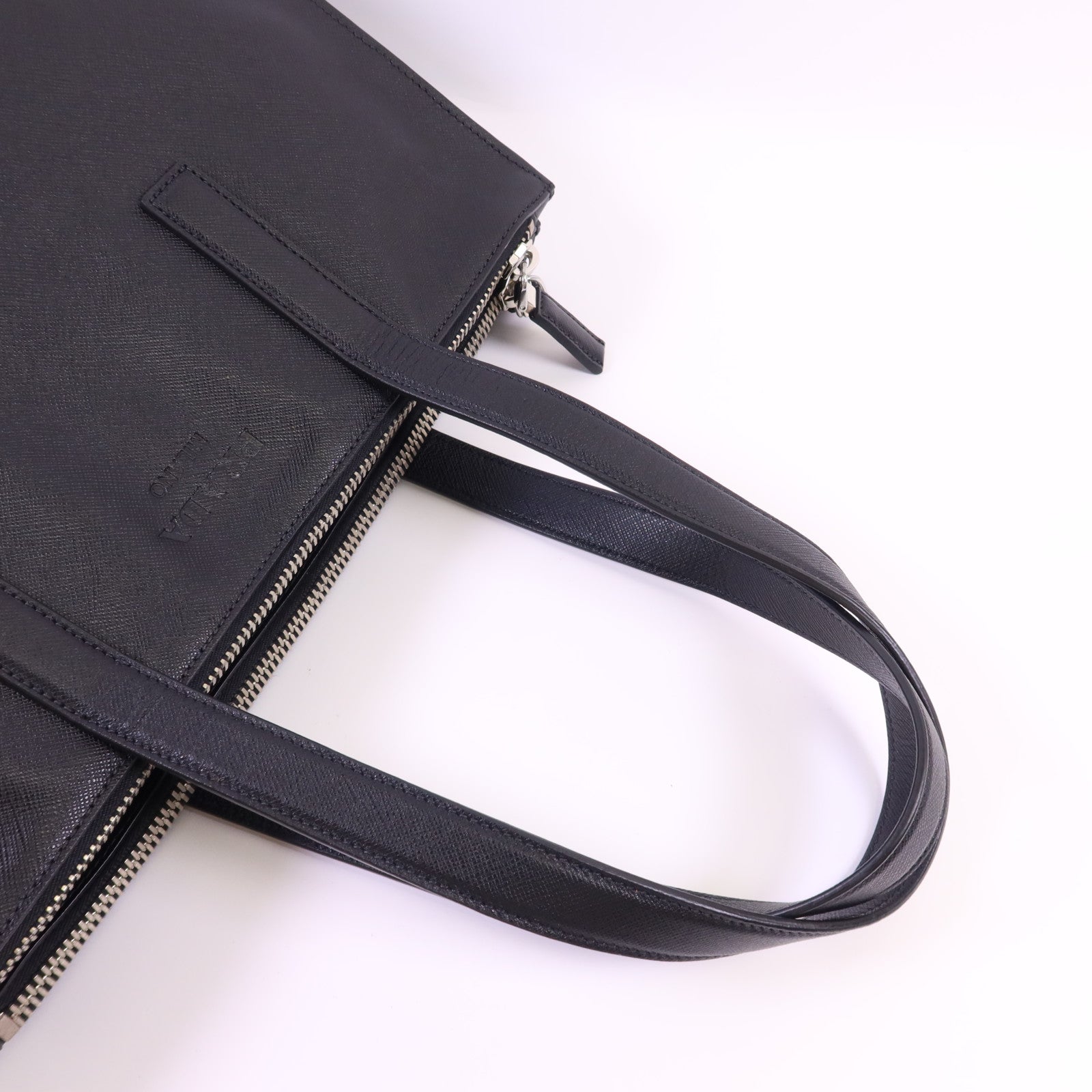 PRADA Saffiano皮革Tote Bag銀扣手挽袋