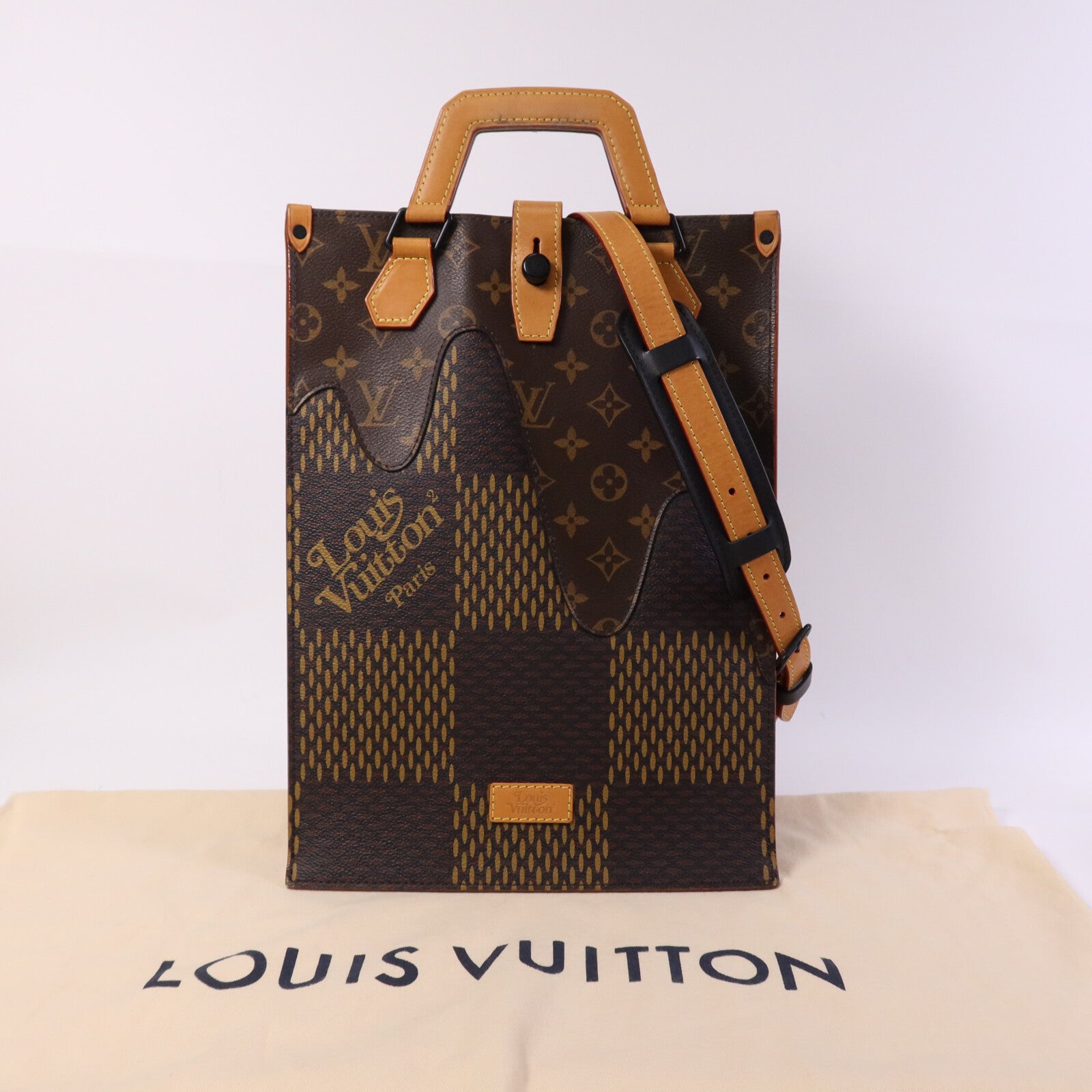 LOUIS VUITTON 【激減優惠】Monogram LV x Nigo Mini Tote手挽肩背兩用袋