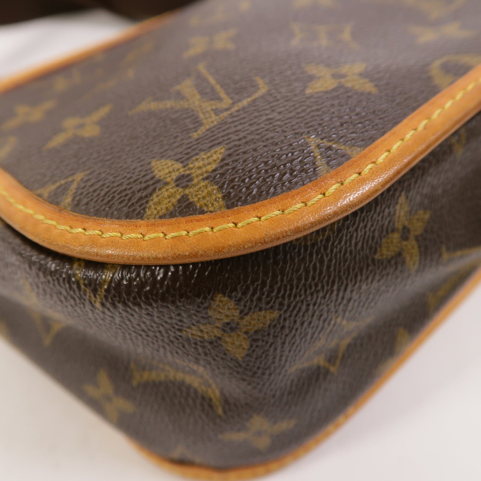 LOUIS VUITTON Monogram Bosphore PM肩背袋