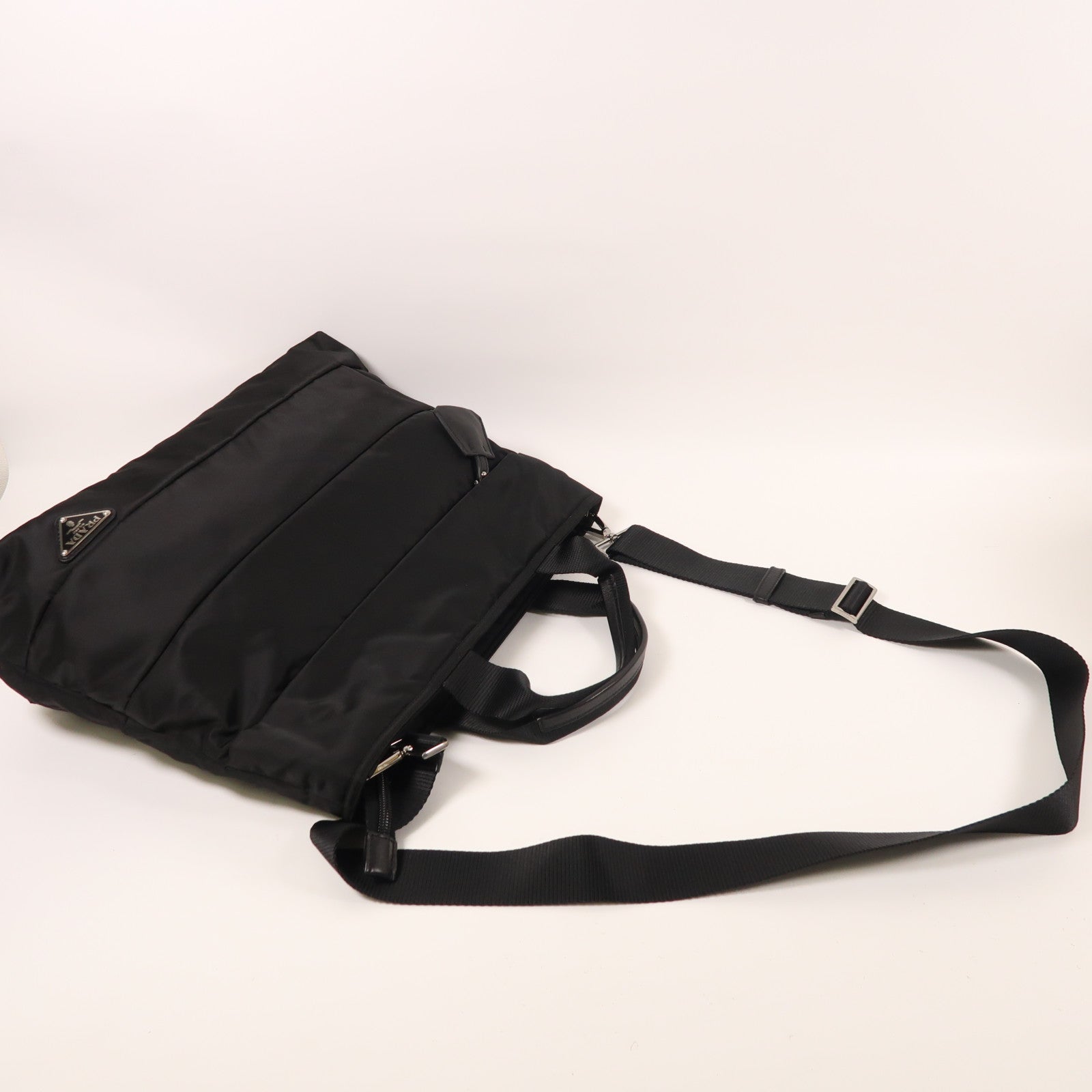 PRADA 尼龍2 Way Shoulder銀扣手挽肩背兩用袋