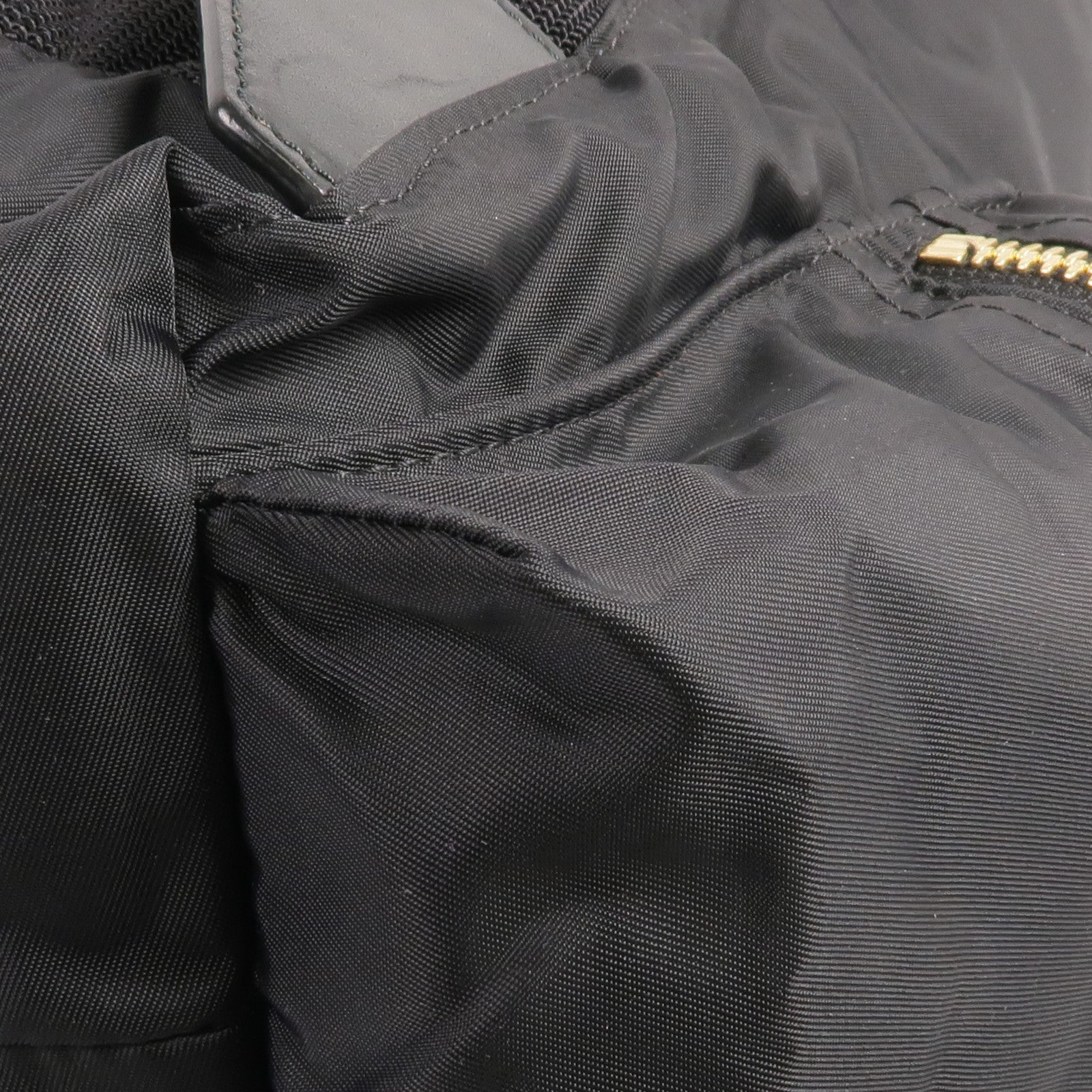 BURBERRY 尼龍Backpack金扣背包