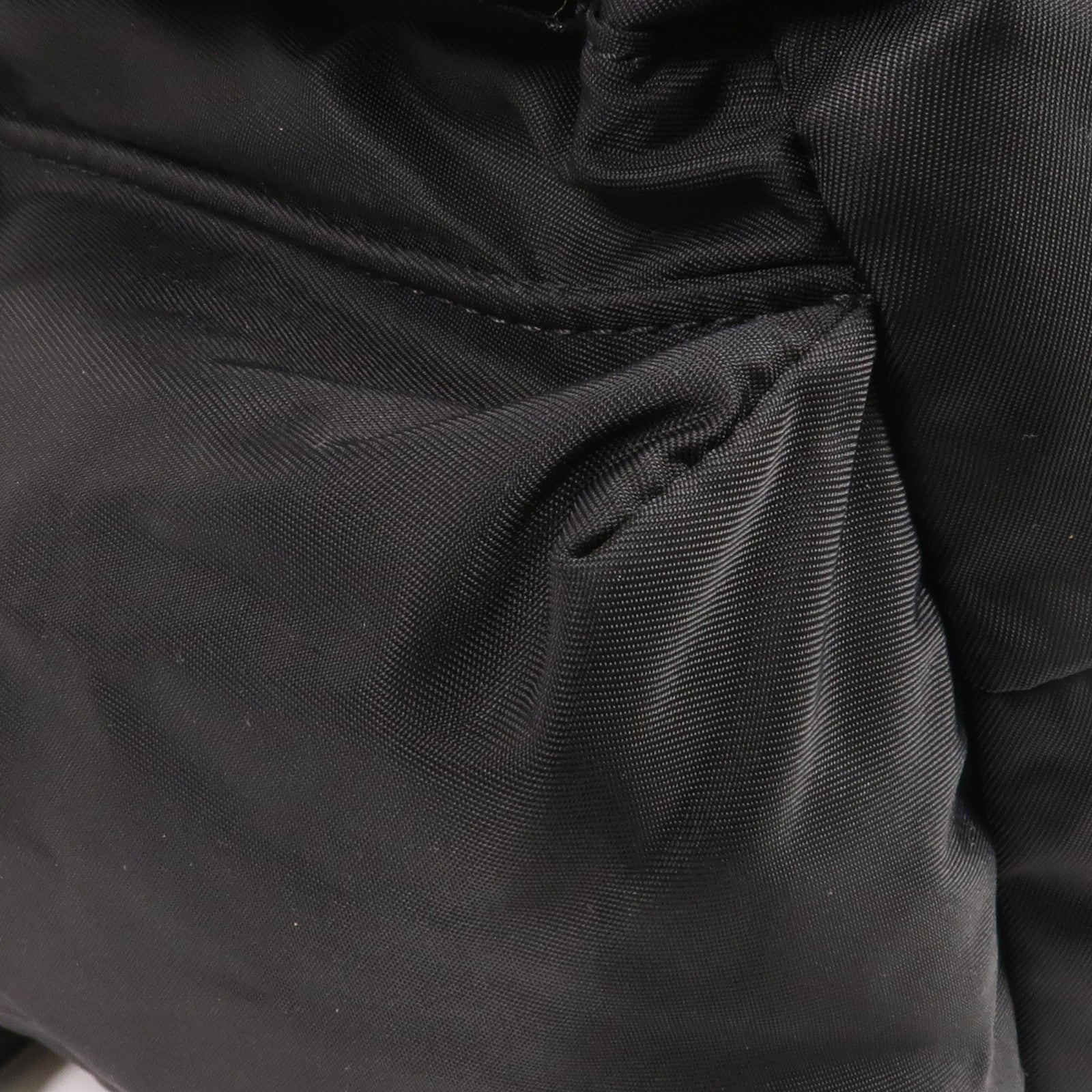 BURBERRY 尼龍Backpack金扣背包