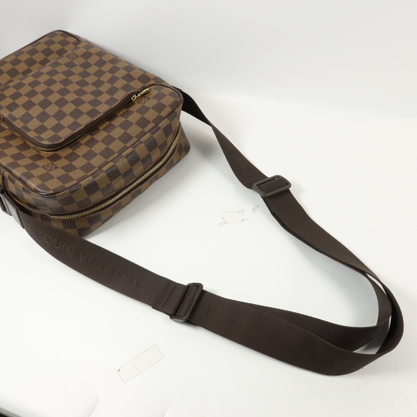 LOUIS VUITTON Damier Olaf MM肩背袋