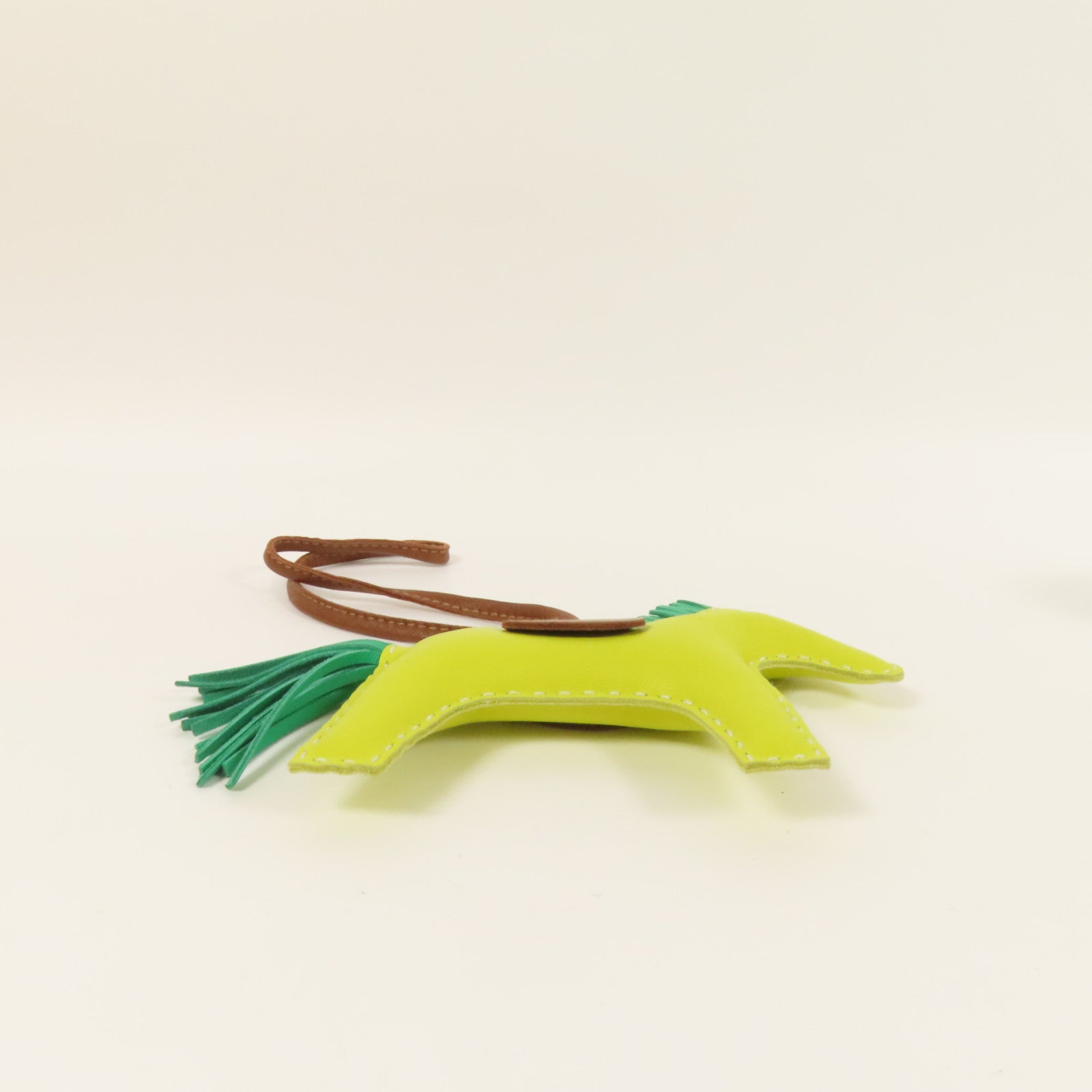 HERMES 【激減優惠】Milo皮革Rodeo MM掛飾Lime