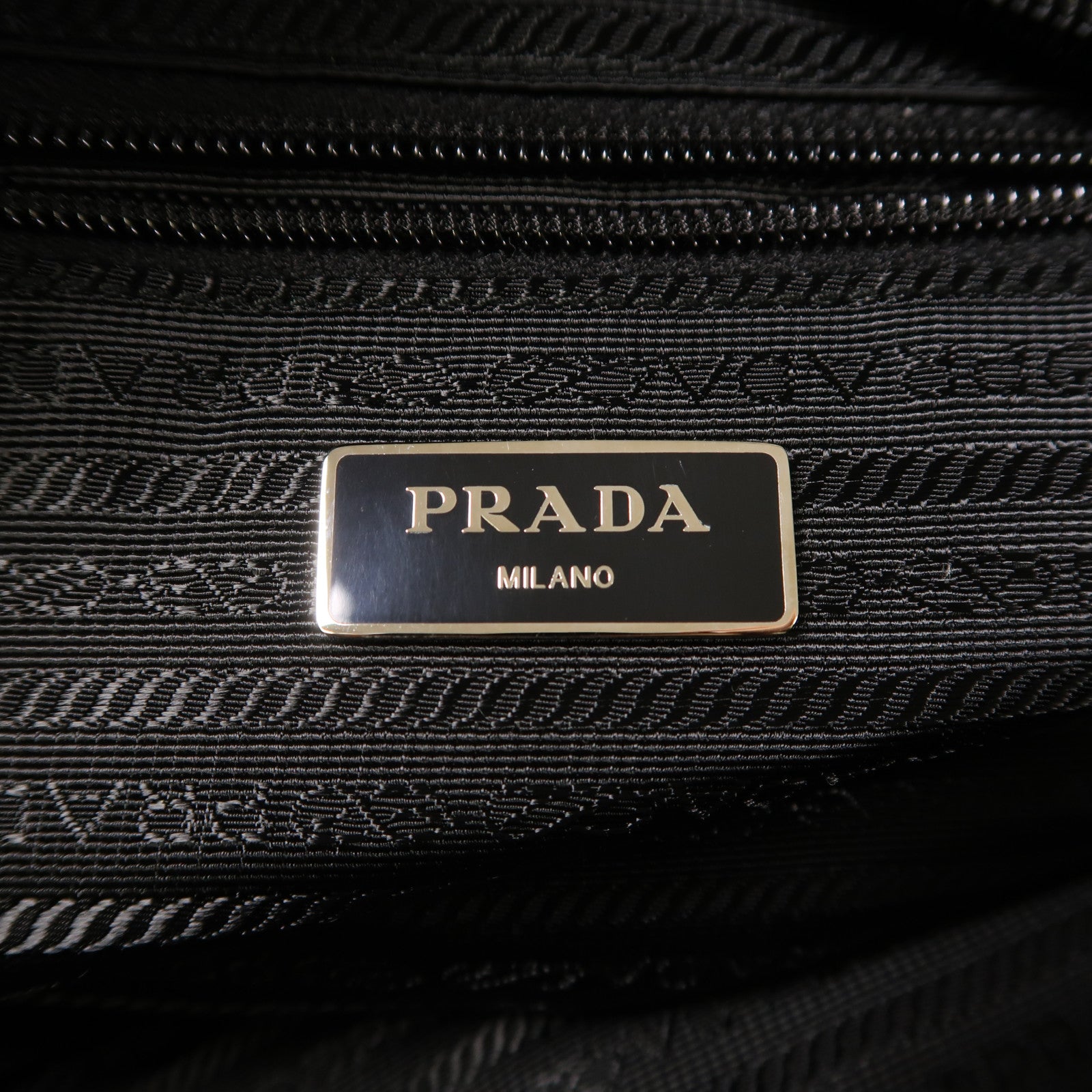 PRADA 尼龍2 Way Shoulder銀扣手挽肩背兩用袋