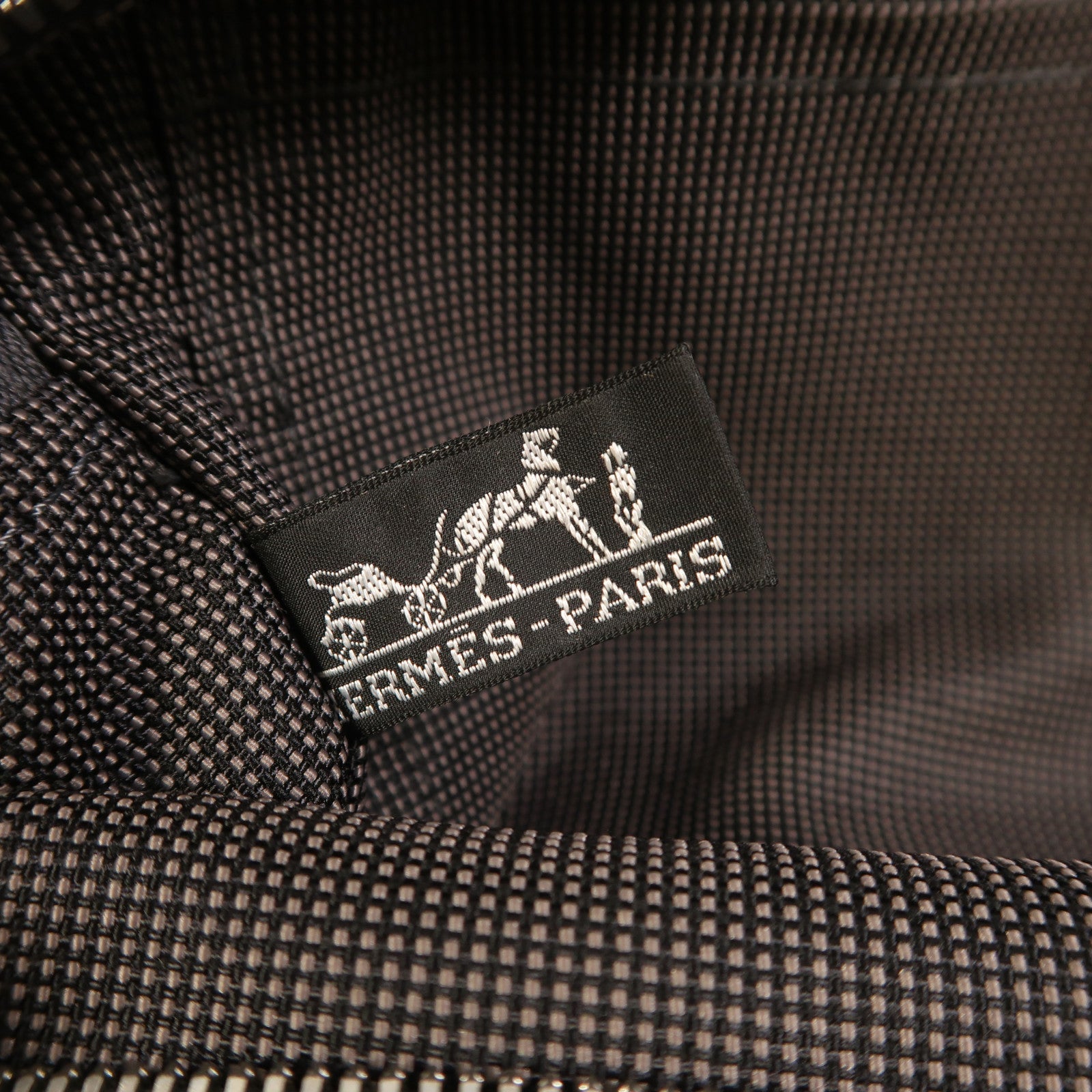 HERMES 帆布Herline銀扣手挽袋