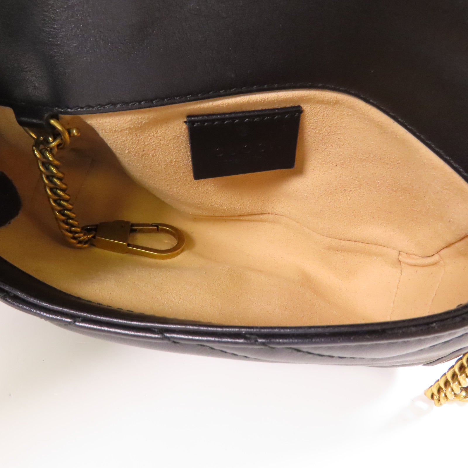 GUCCI Chevron皮革GG Marmont Super Mini Bag金扣鏈帶肩背袋