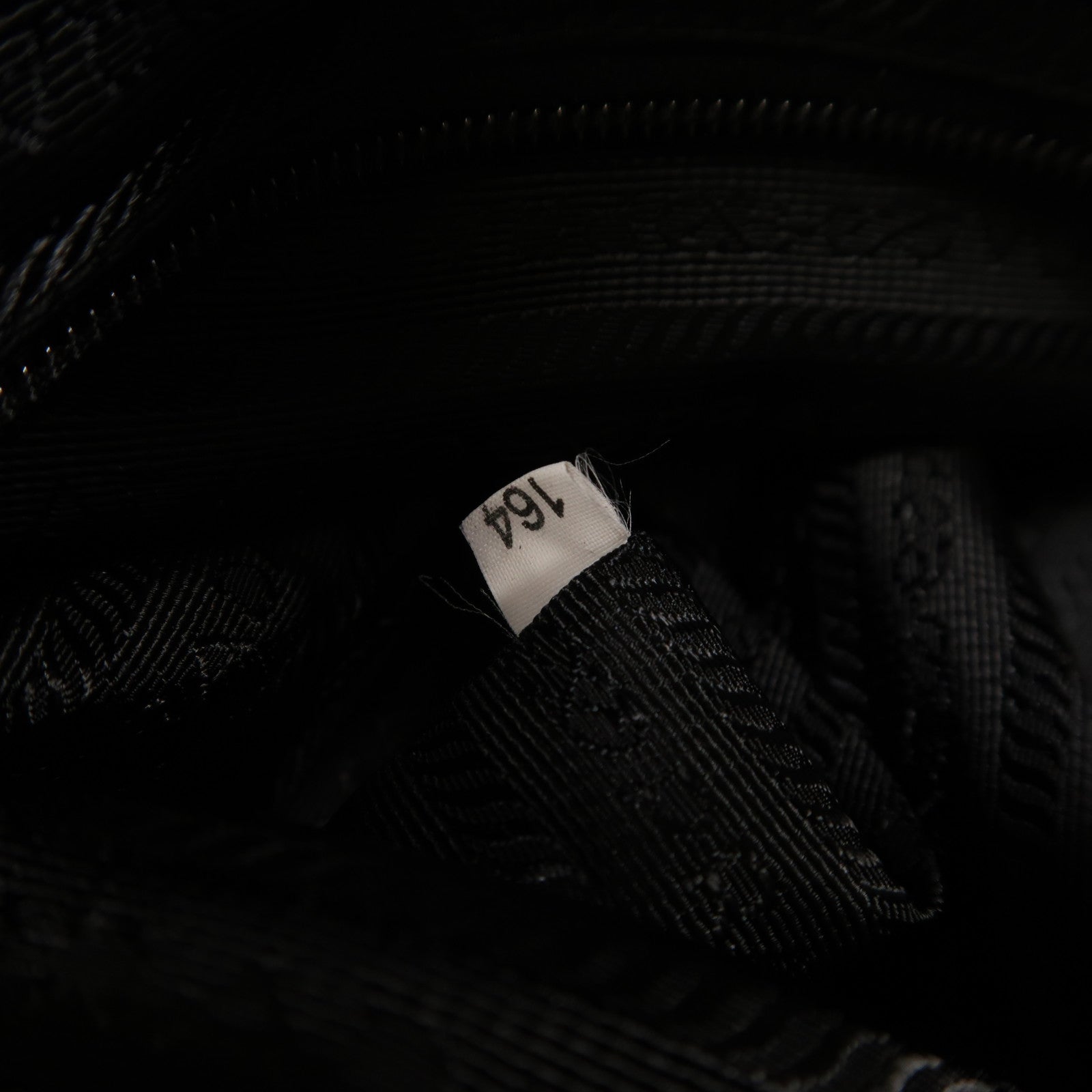 PRADA 尼龍2 Way Shoulder銀扣手挽肩背兩用袋