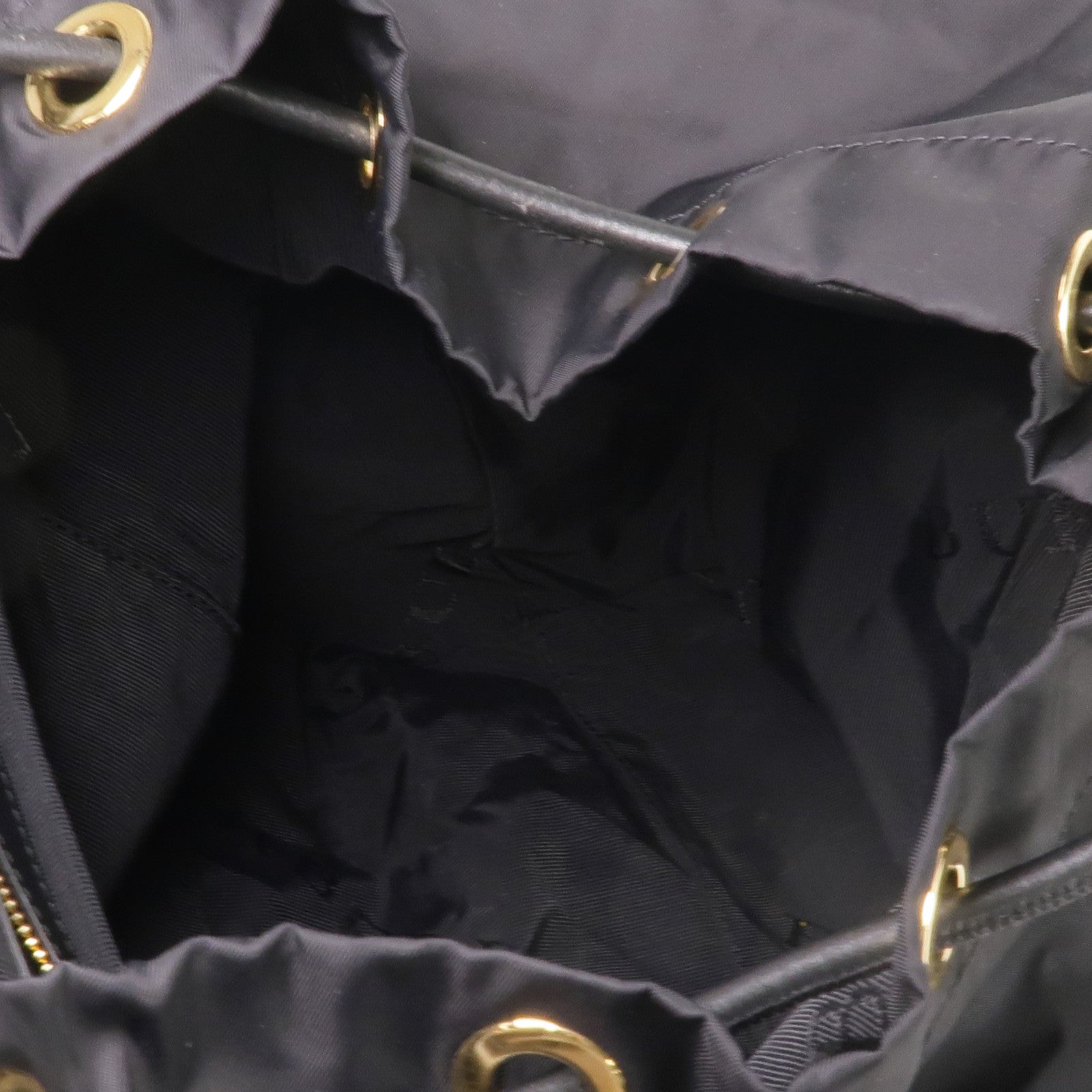 BURBERRY 尼龍Backpack金扣背包