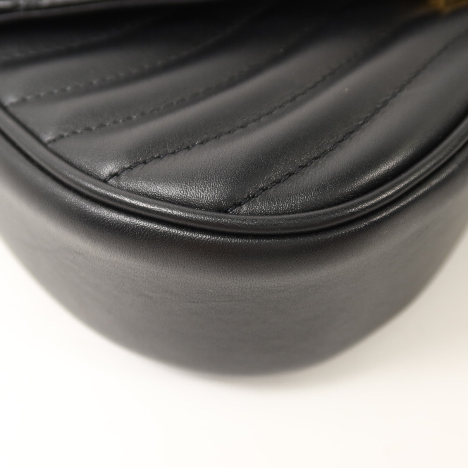 LOUIS VUITTON 牛皮皮革New Wave PM鏈帶手挽肩背兩用袋