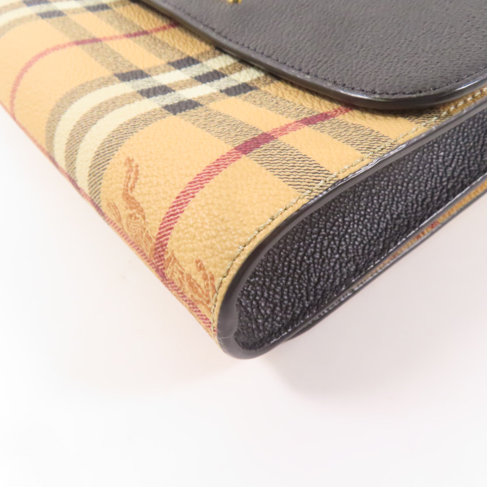 BURBERRY 塗層帆布Shoulder Bag金扣肩背袋黑色/米色