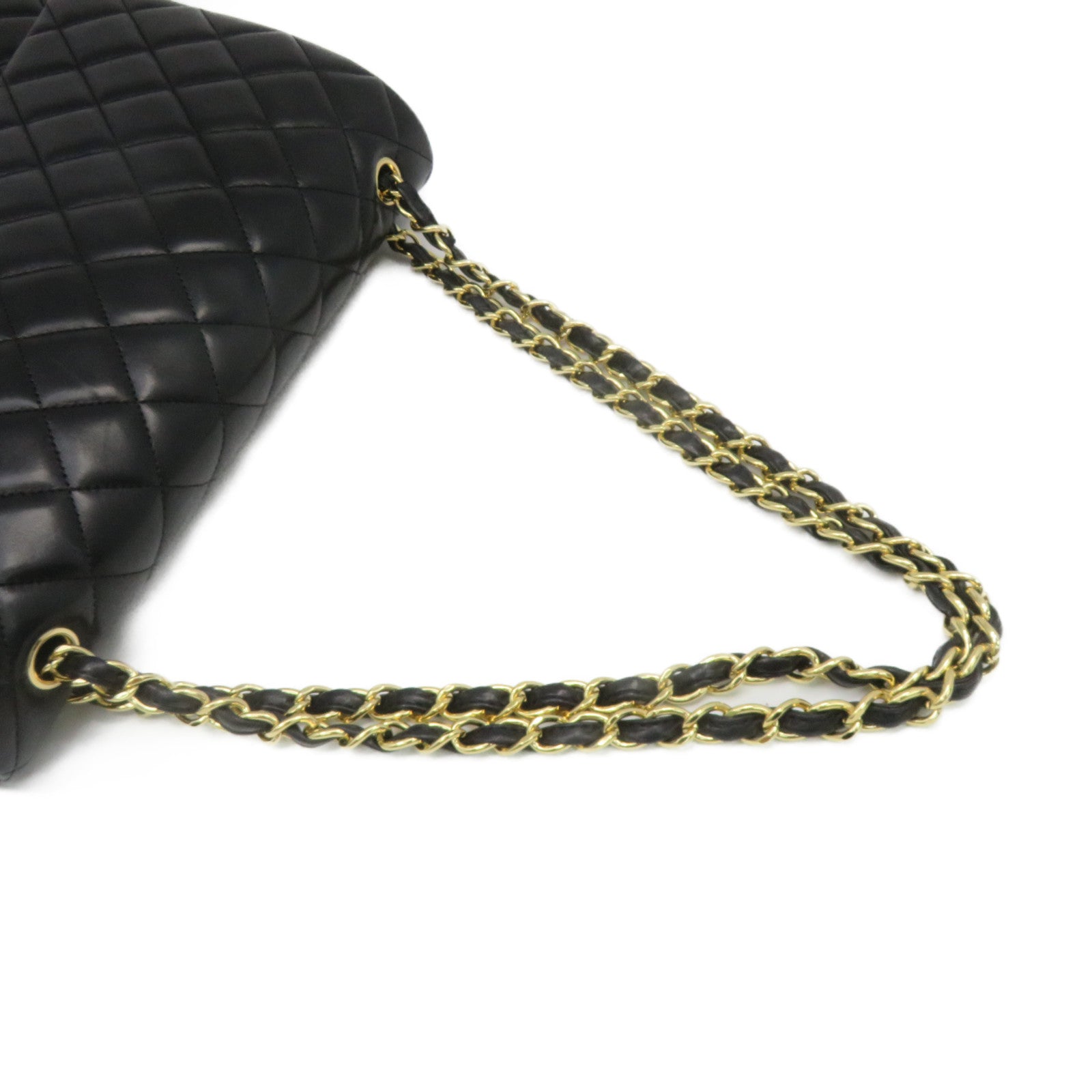 CHANEL rhombus sheepskin leather Maxi Jumbo Chain Shoulder Bag gold buckle chain shoulder bag black