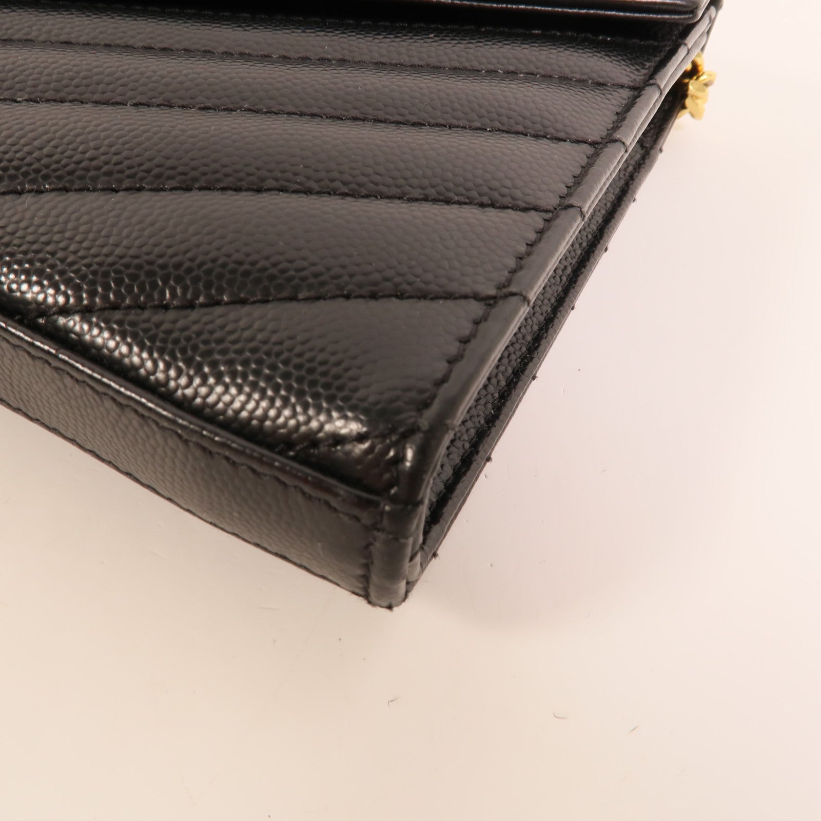 YVES SAINT LAURENT 牛皮皮革Cassandre Envelope鏈帶肩背袋