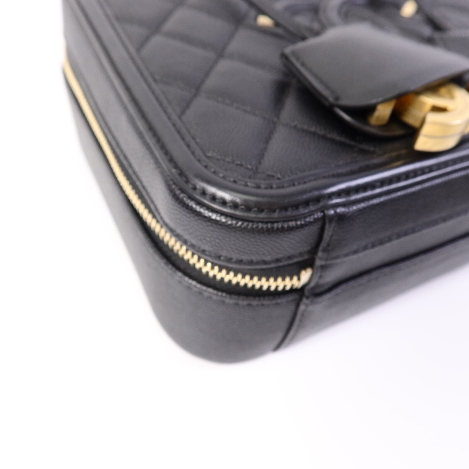 CHANEL 牛皮皮革CC Filigree Vanity Case Medium手挽肩背兩用袋